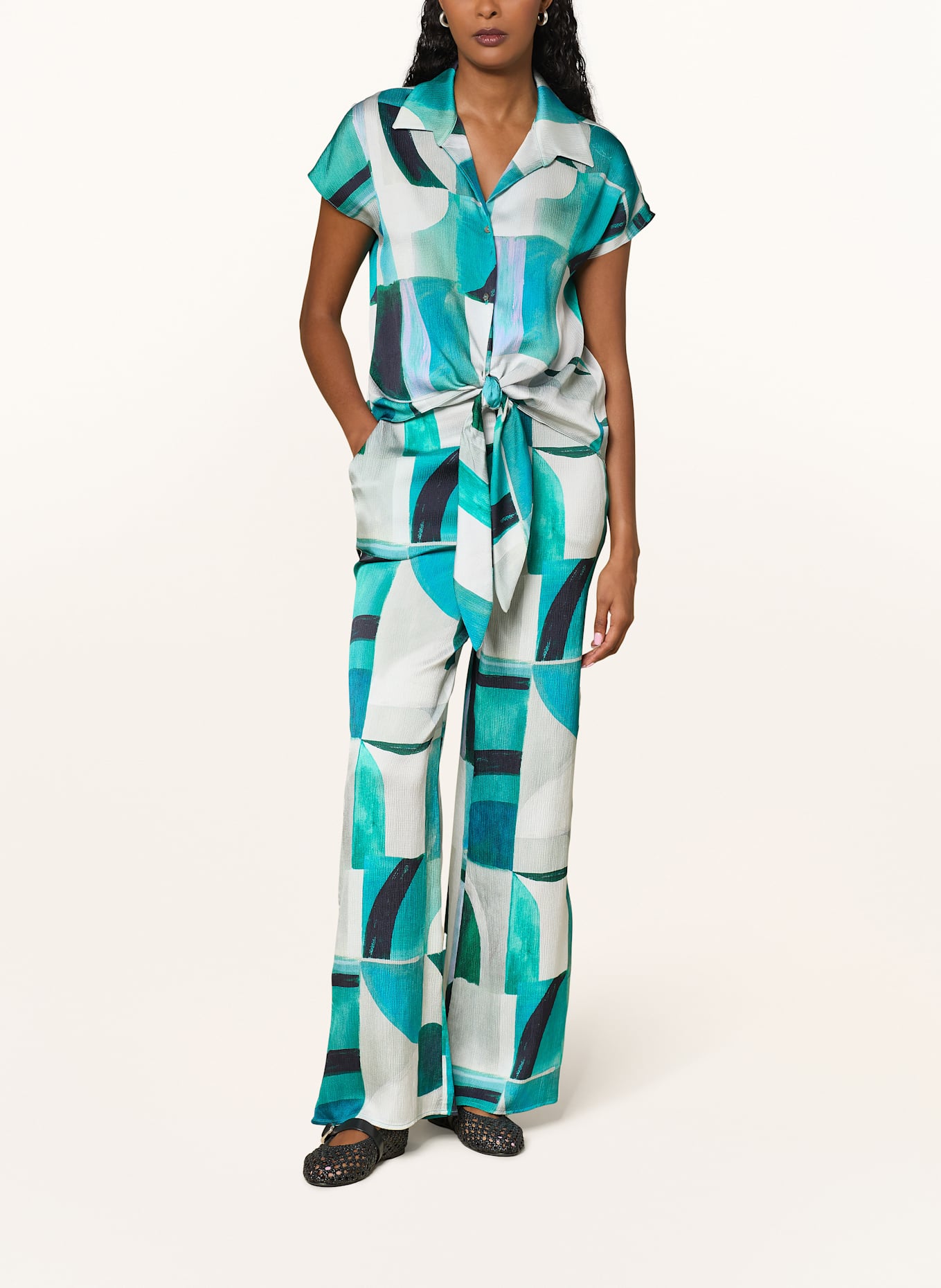 Joseph Ribkoff Chemisier à effet cache-cœur: TURQUOISE / BLEU CLAIR / BLANC