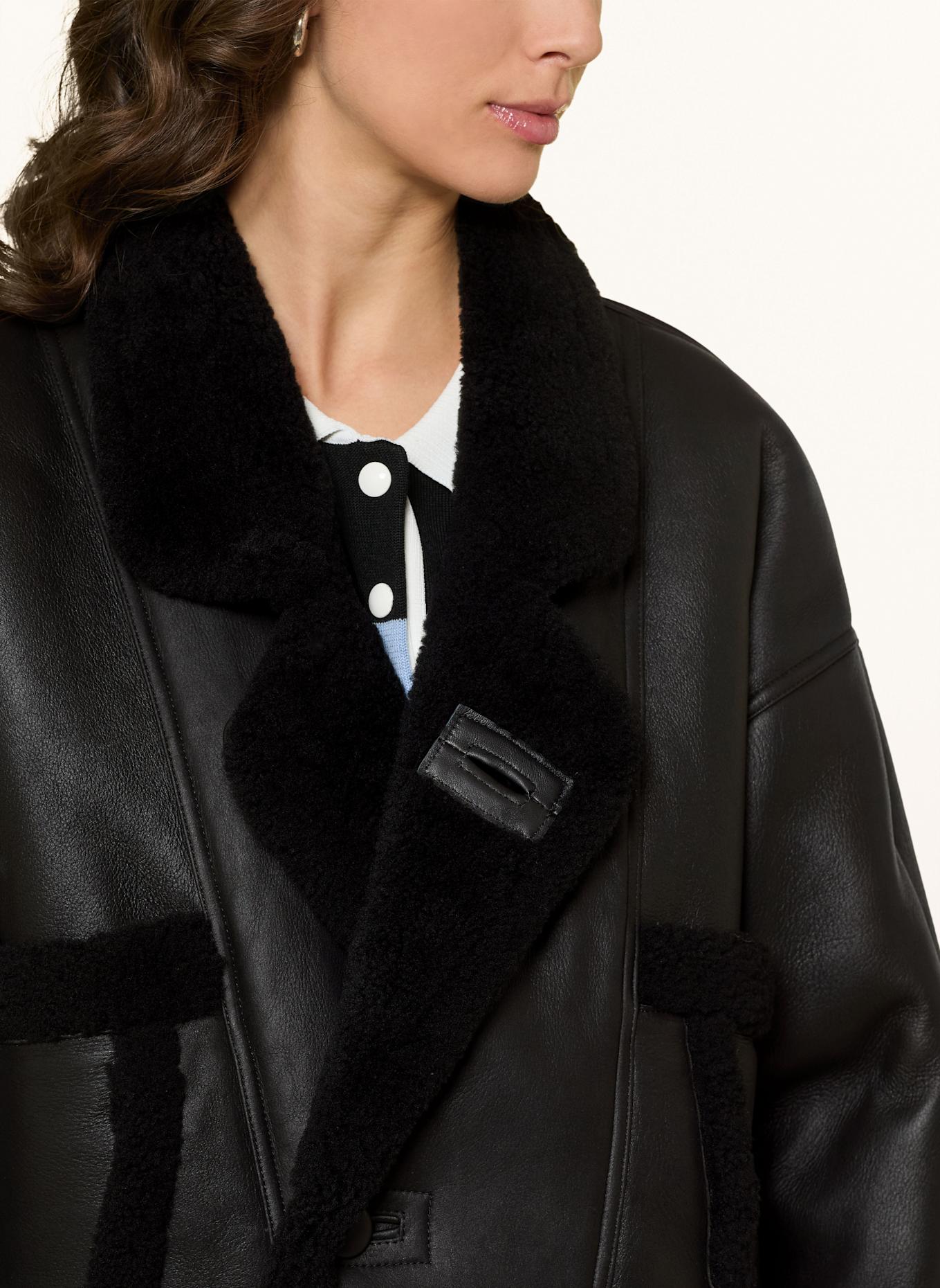 SANDRO Lederjacke mit Schaffell: SCHWARZ