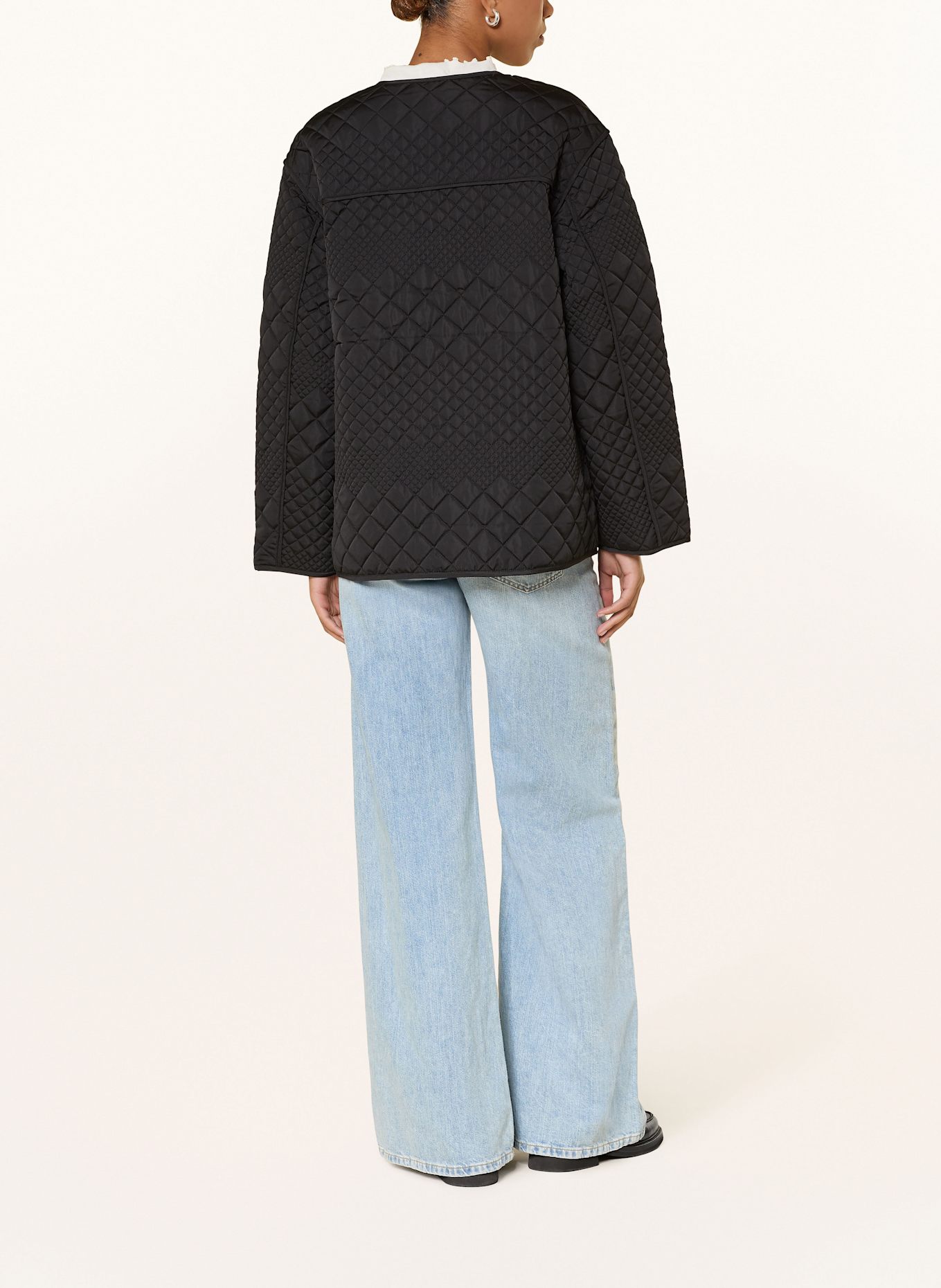 Y.A.S. Steppjacke: SCHWARZ