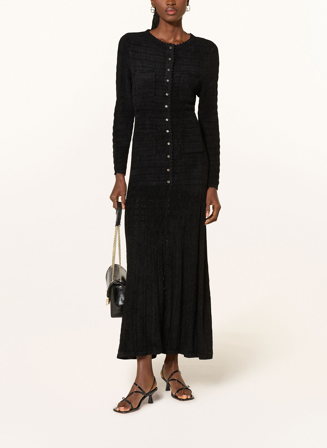 SANDRO Strickkleid: SCHWARZ