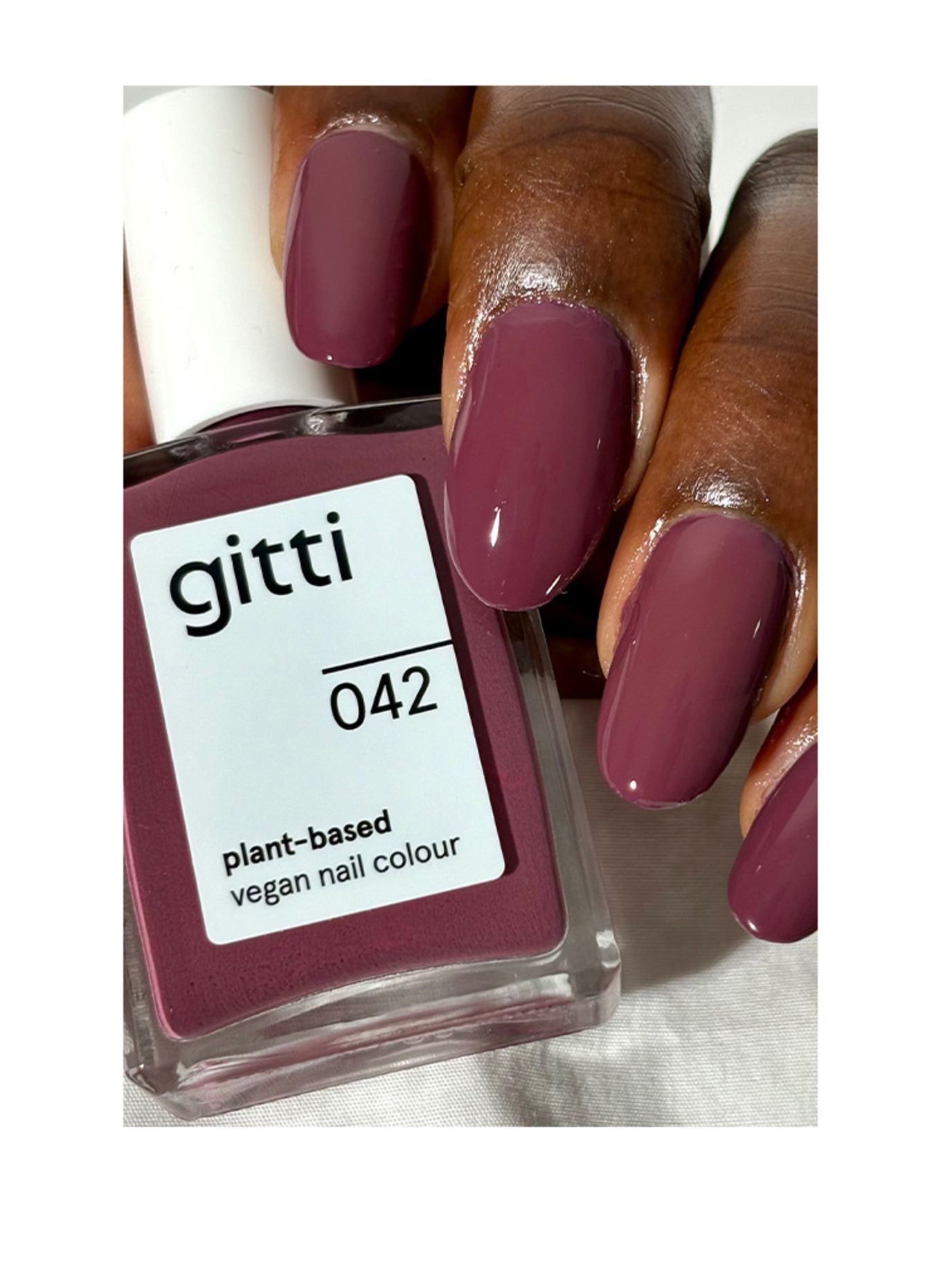 gitti PLANT-BASED VEGAN NAIL COLOUR: NO. 042 - ASH PLUM