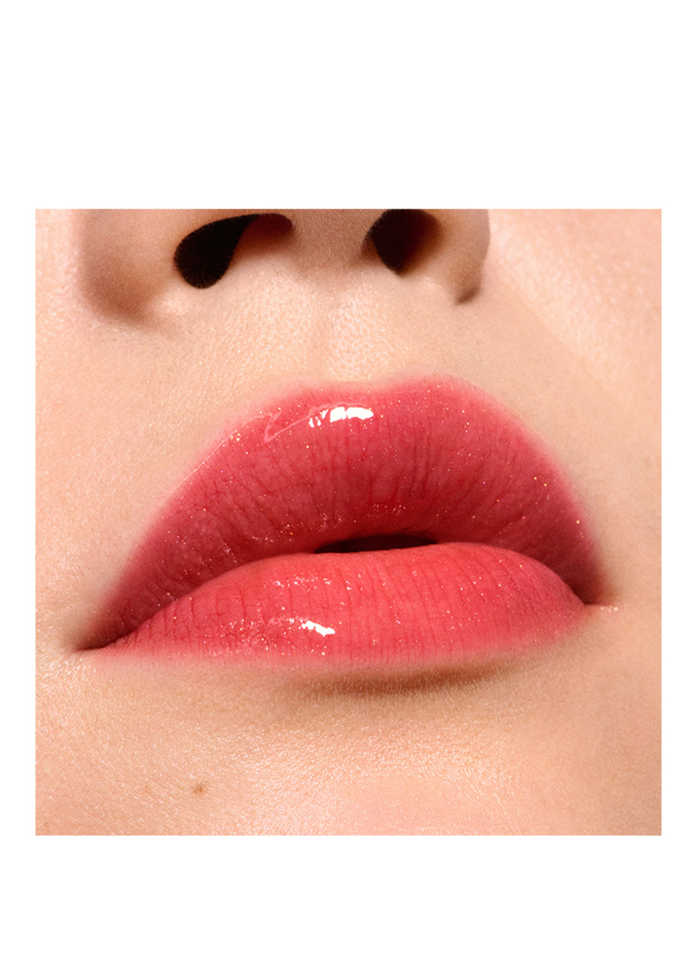 M.A.C BLOWING AIR KISSES GLOSSY LIP DUO