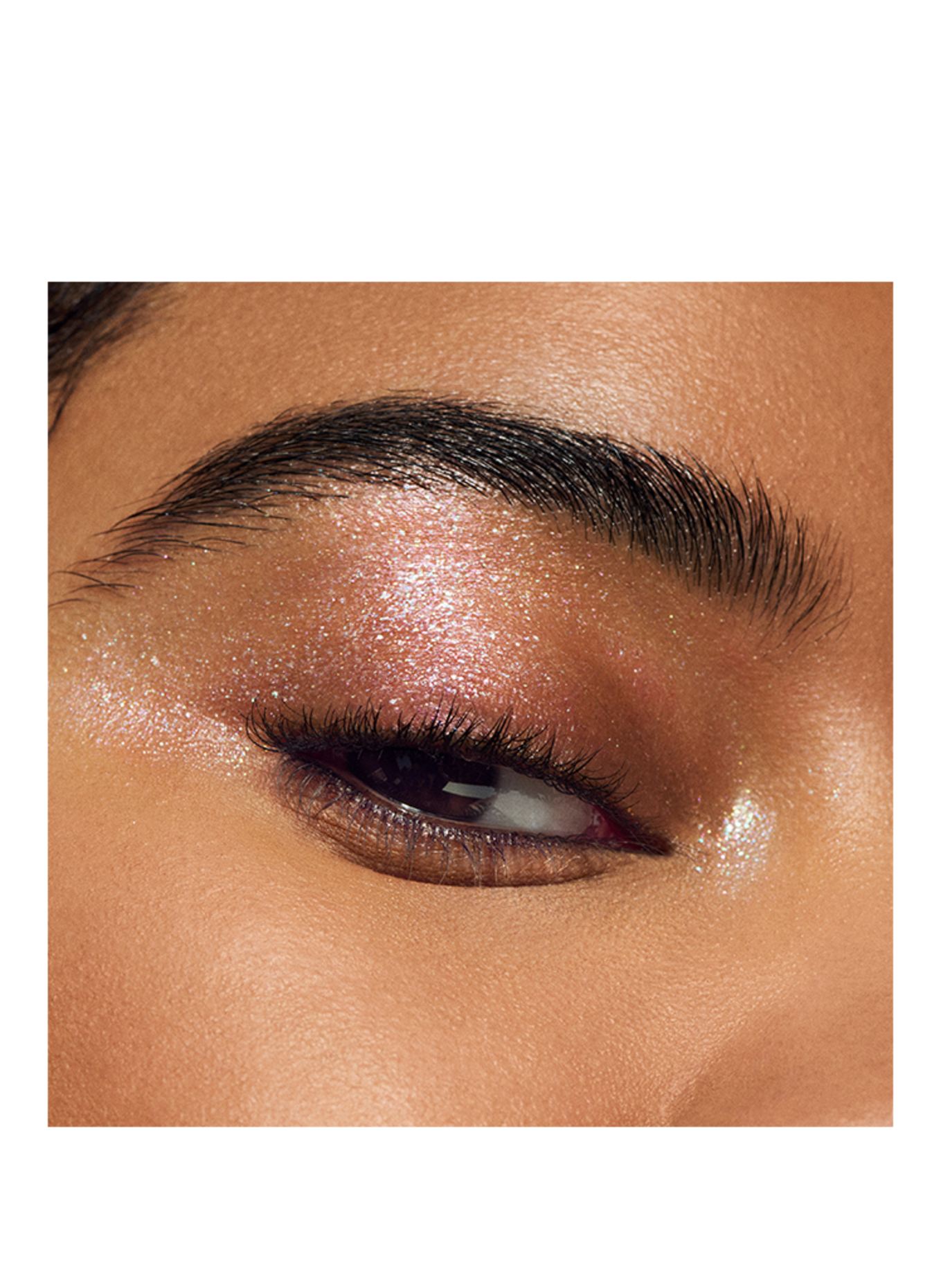 M.A.C DAZZLESHADOW LIQUID GLITTER: NOT SCARED TO SPARKLE