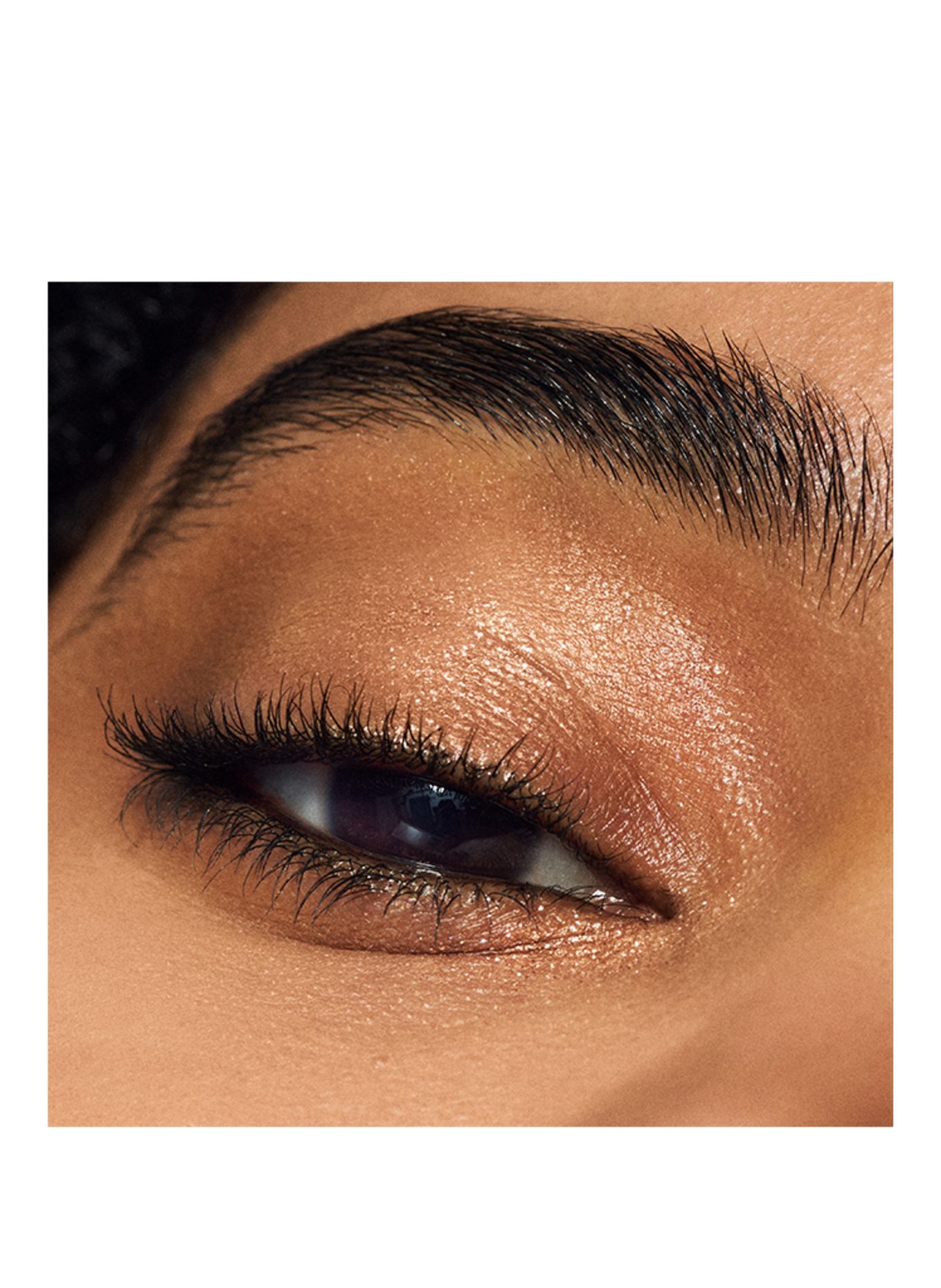 M.A.C DAZZLESHADOW LIQUID GLITTER: FLASH OR DASH