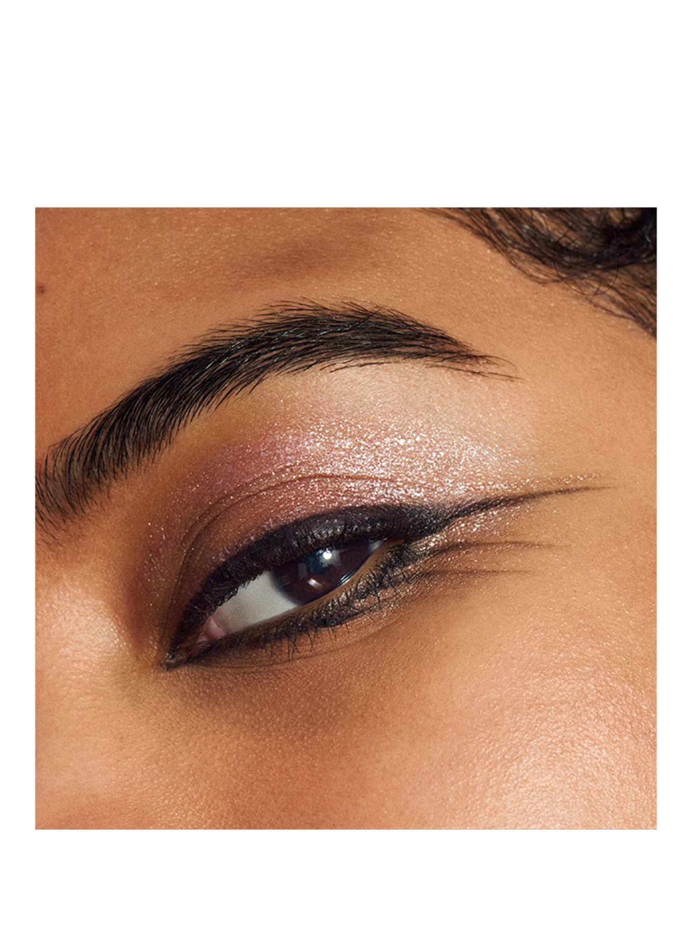 M.A.C DAZZLESHADOW LIQUID GLITTER: CHAMPAGNE TRAIL