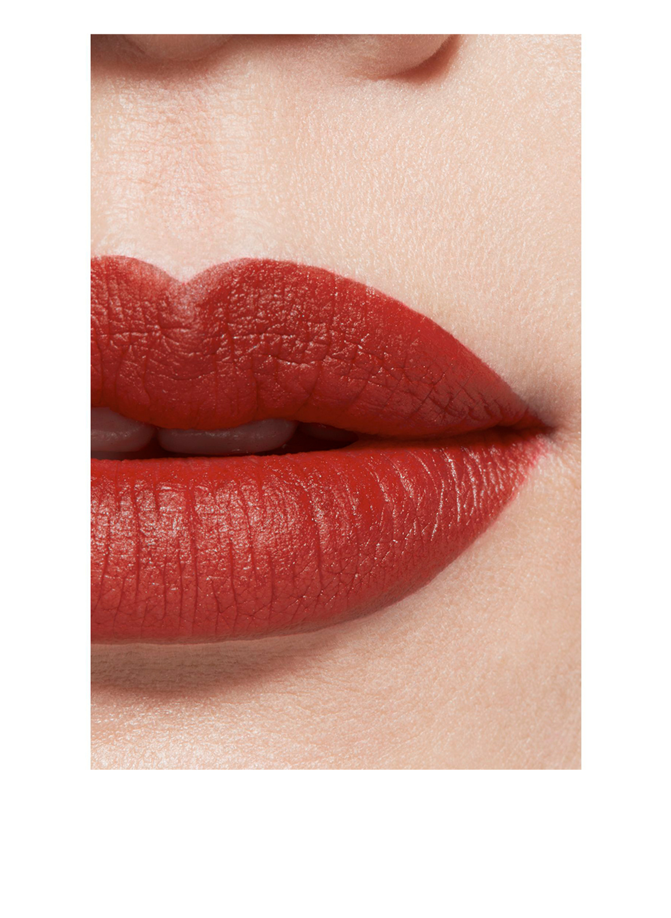 CHANEL ROUGE ALLURE VELVET: 377 AUDACIEUSE