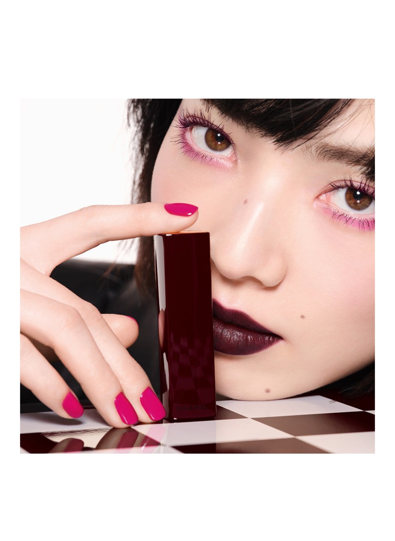 CHANEL ROUGE ALLURE VELVET: 377 AUDACIEUSE