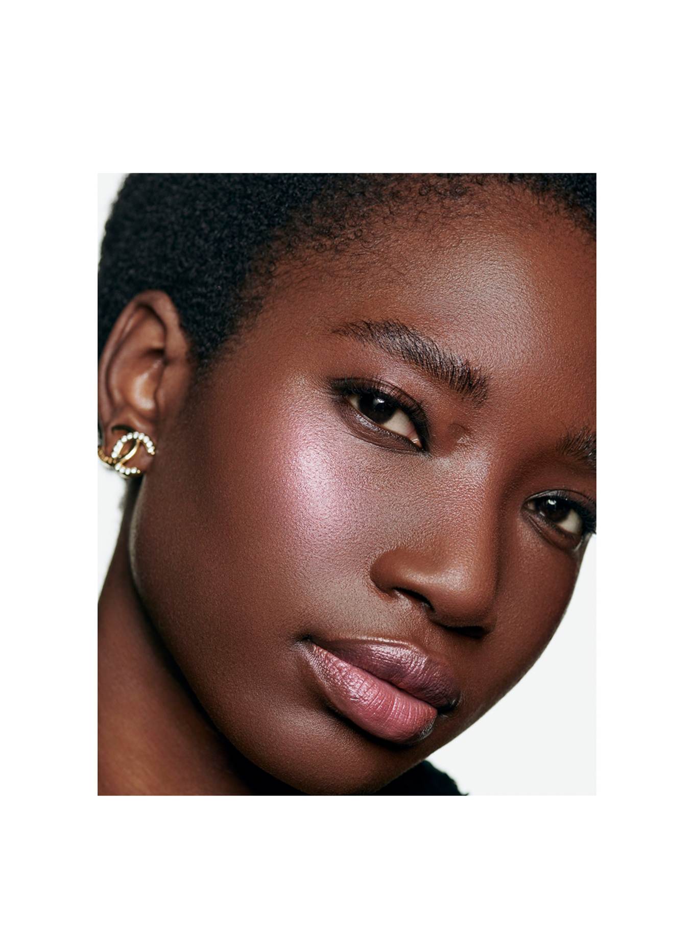 CHANEL BAUME ESSENTIEL ROUGE NOIR