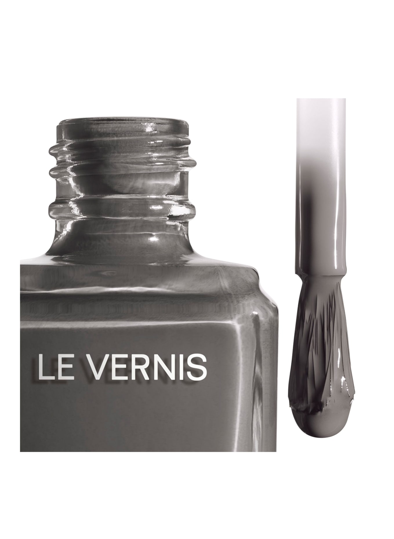 CHANEL LE VERNIS: 377 MODERNISTE