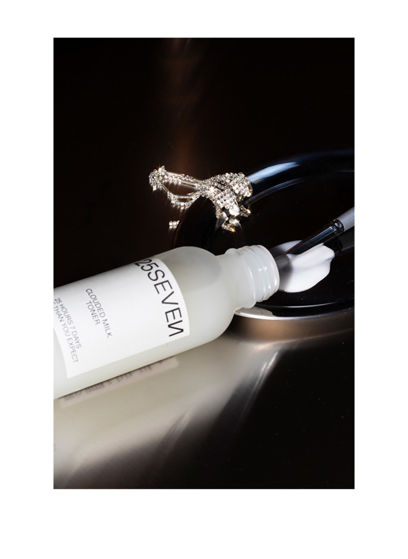 25SEVEN CLOUDED MILK