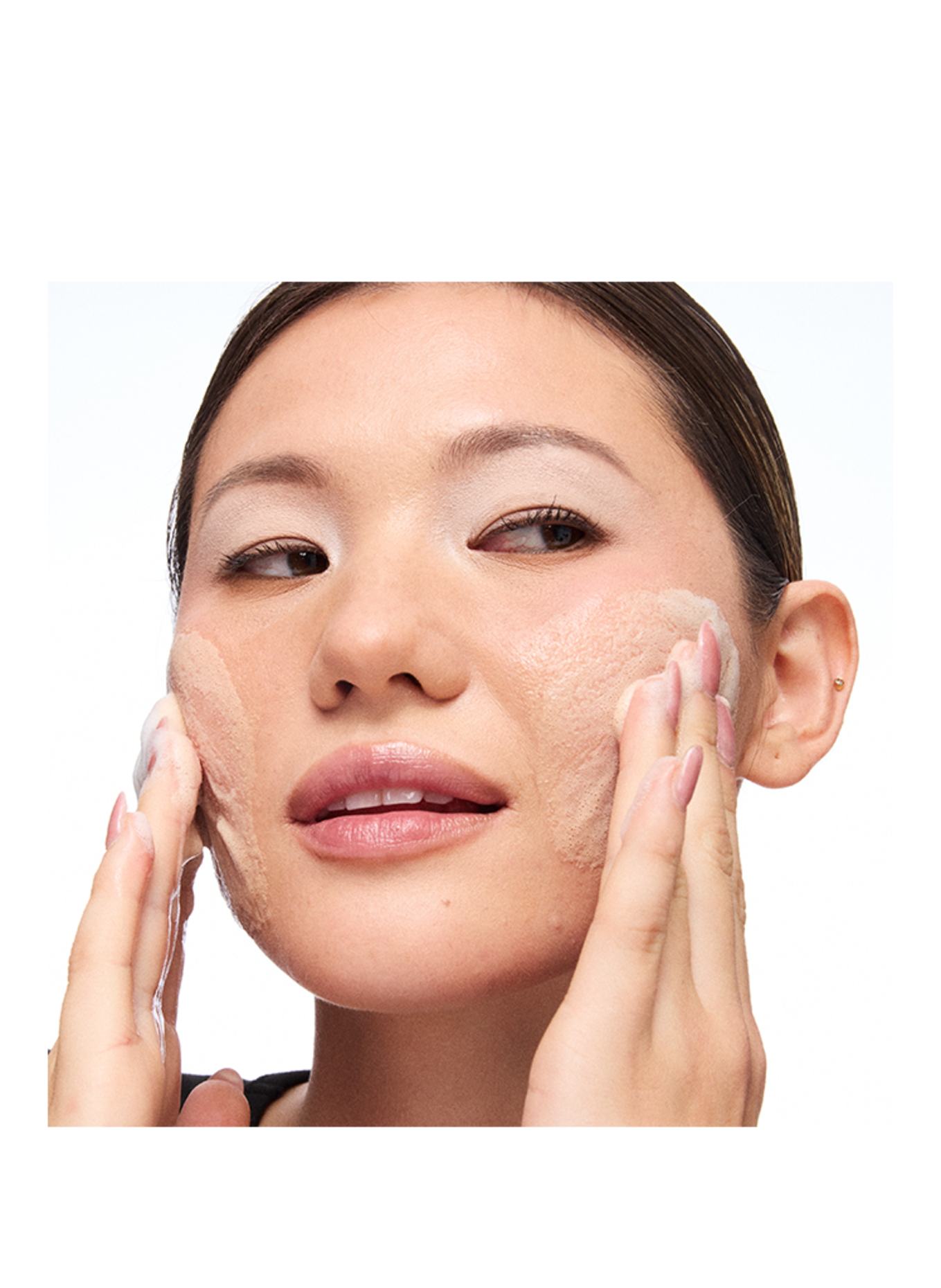 M.A.C MAJOR FOAMO JELLY CLEANSER