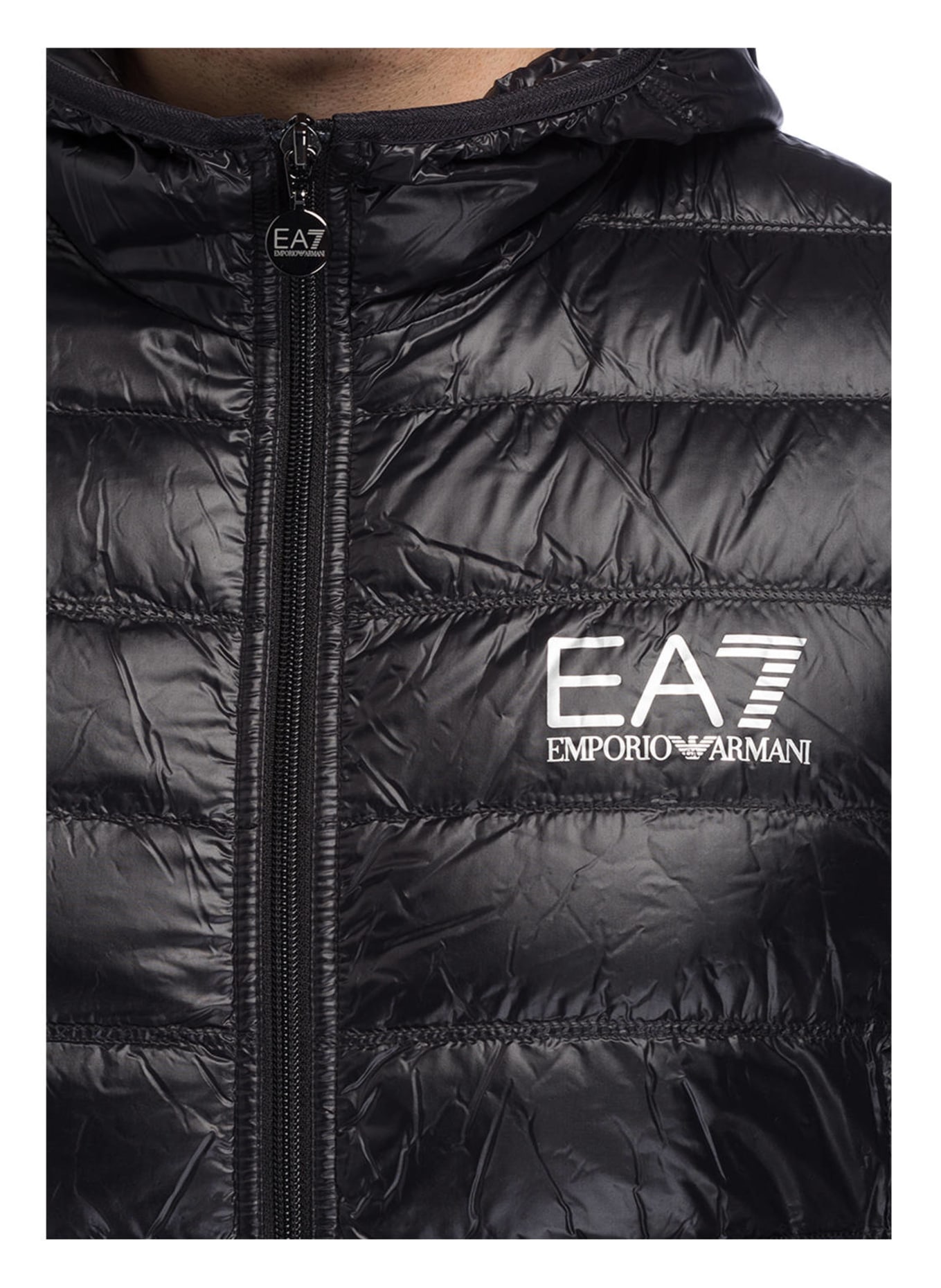 EA7 EMPORIO ARMANI Lehká péřová bunda , Barva: ČERNÁ (Obrázek 5)