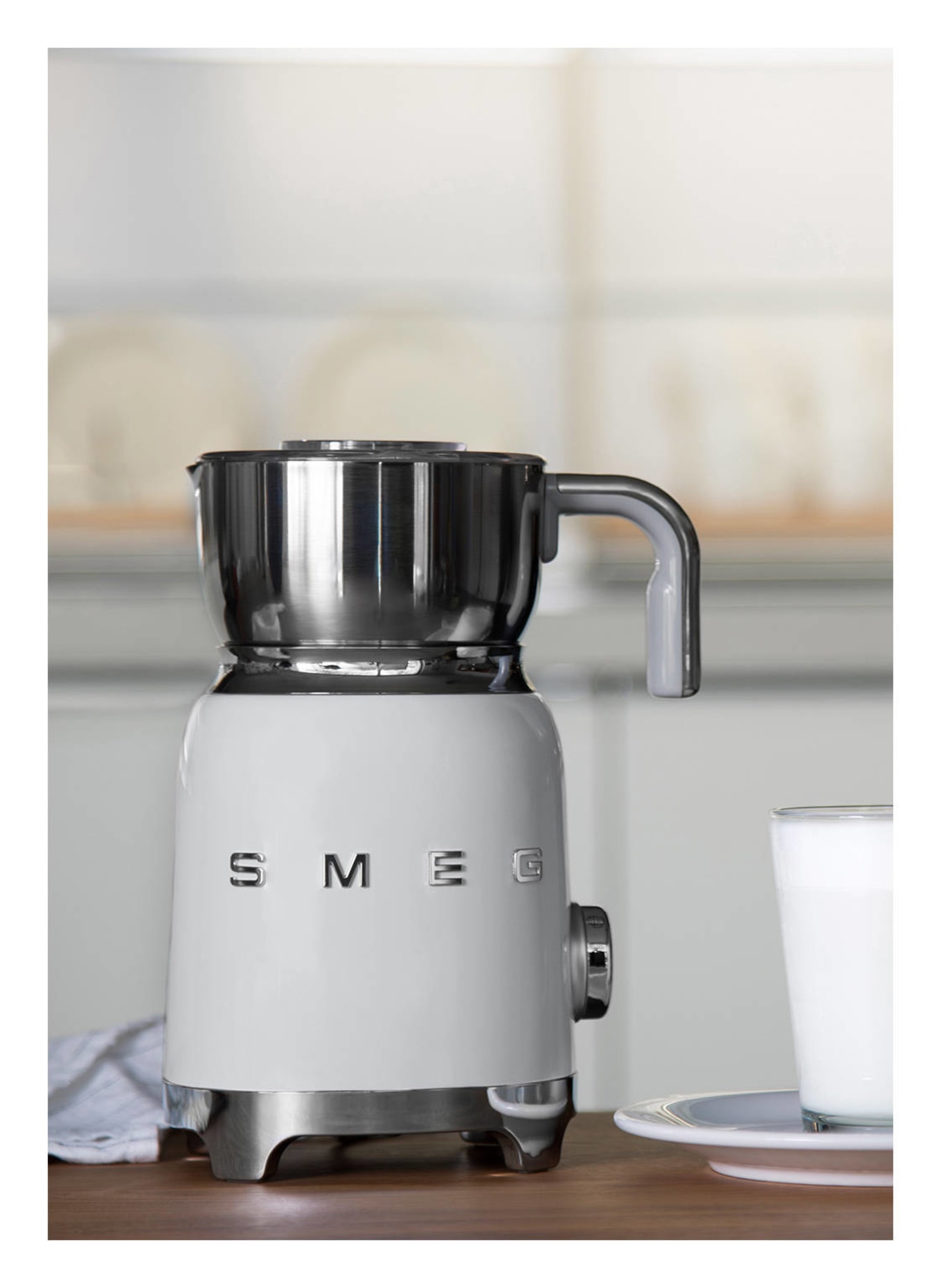 SMEG Elektrischer Milchaufschäumer , Farbe: WEISS (Bild 5)
