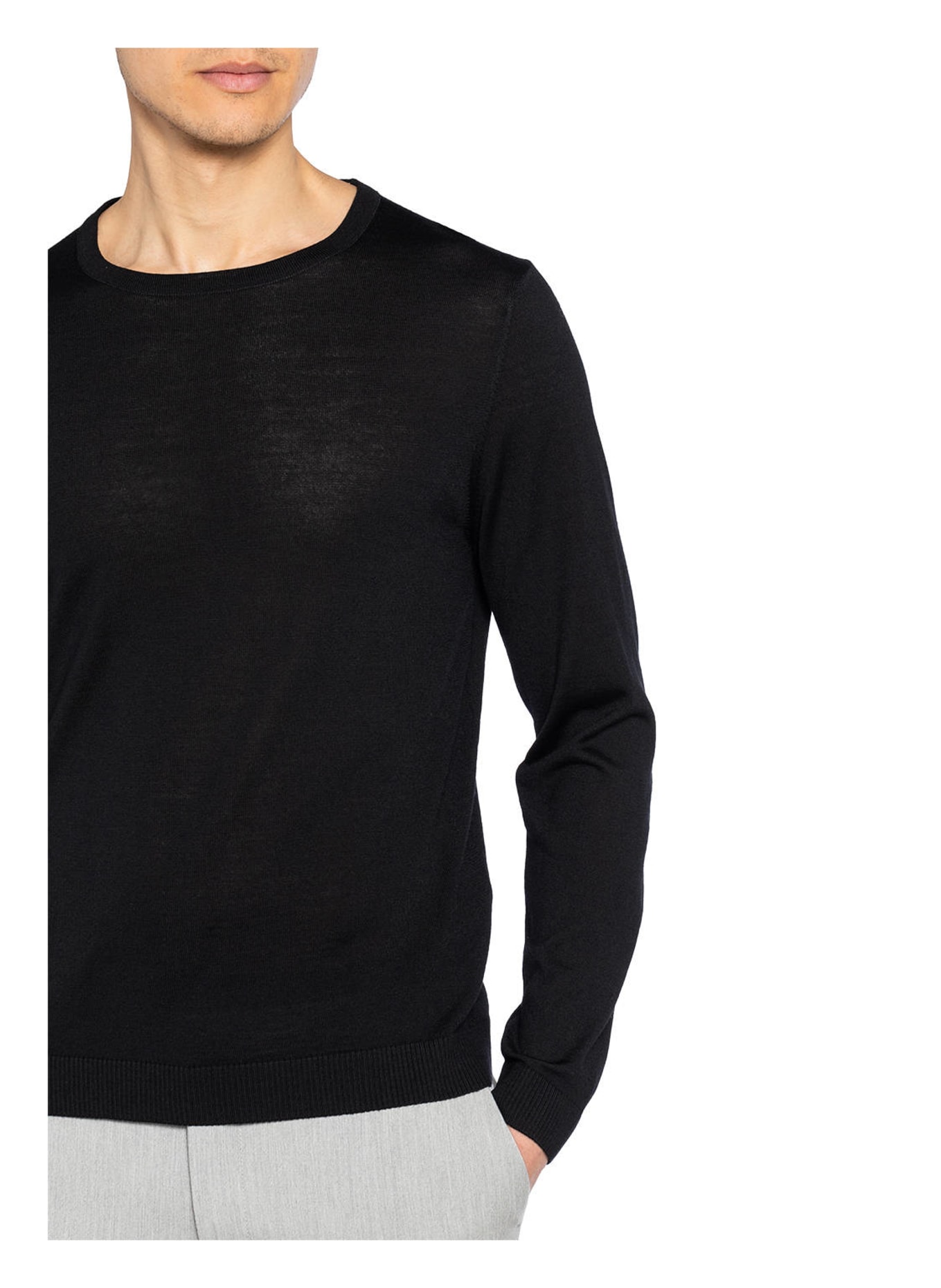 MAERZ MUENCHEN Sweater made of merino wool, Color: BLACK (Image 4)