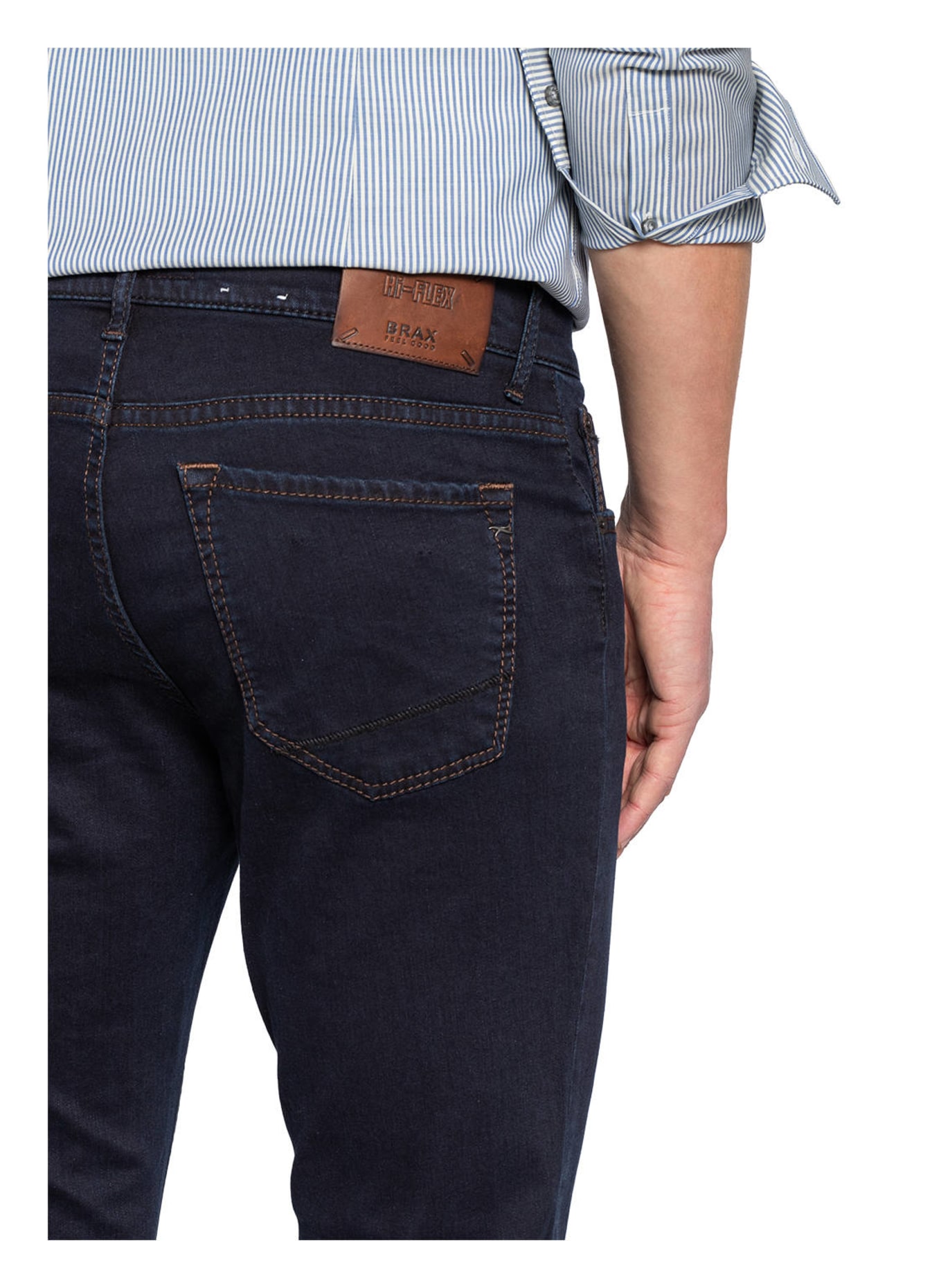 BRAX Jeansy CHUCK HI-FLEX modern fit, Kolor: 22 DARK BLUE (Obrazek 5)