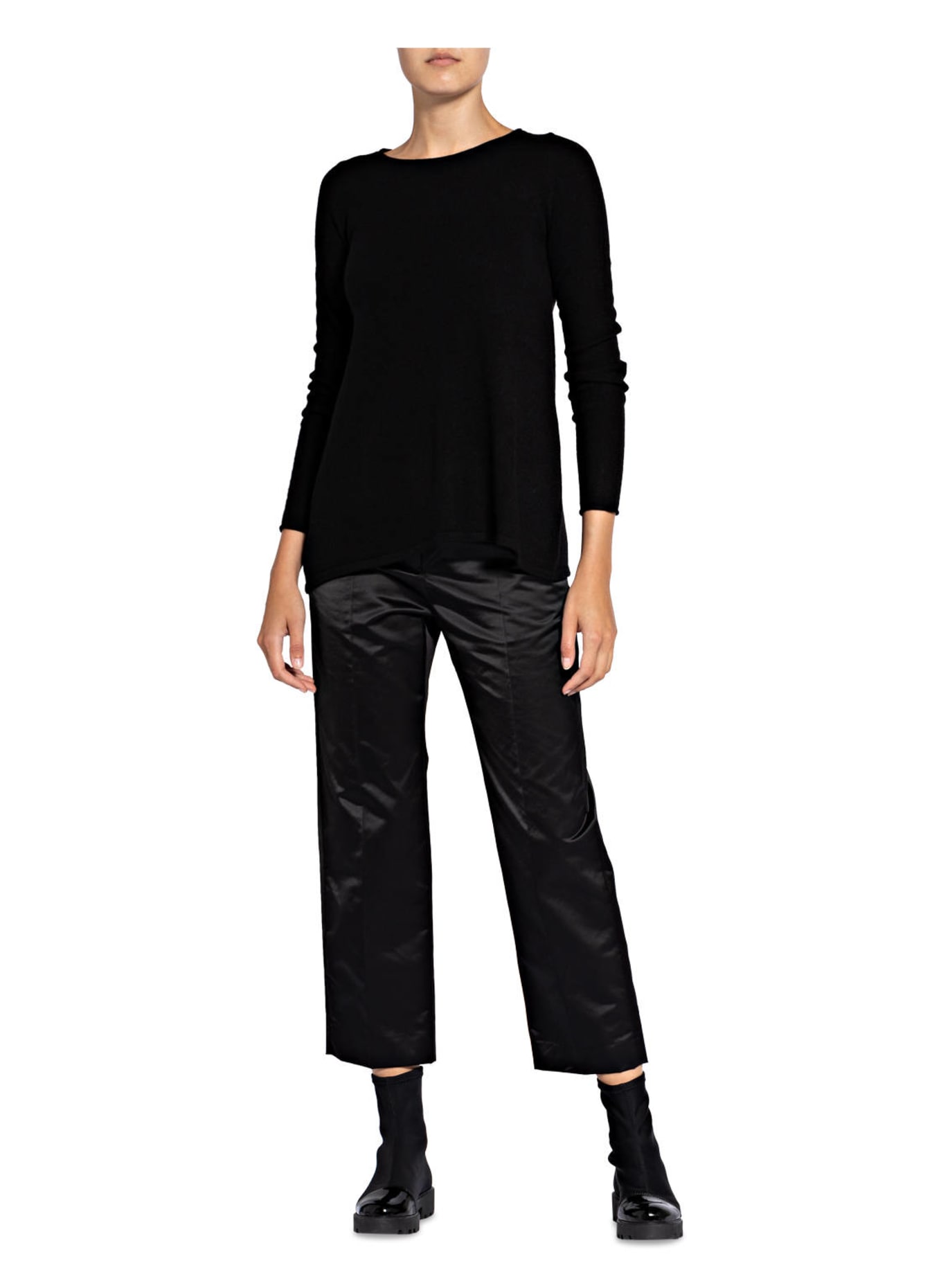 darling harbour Cashmere Sweater: BLACK