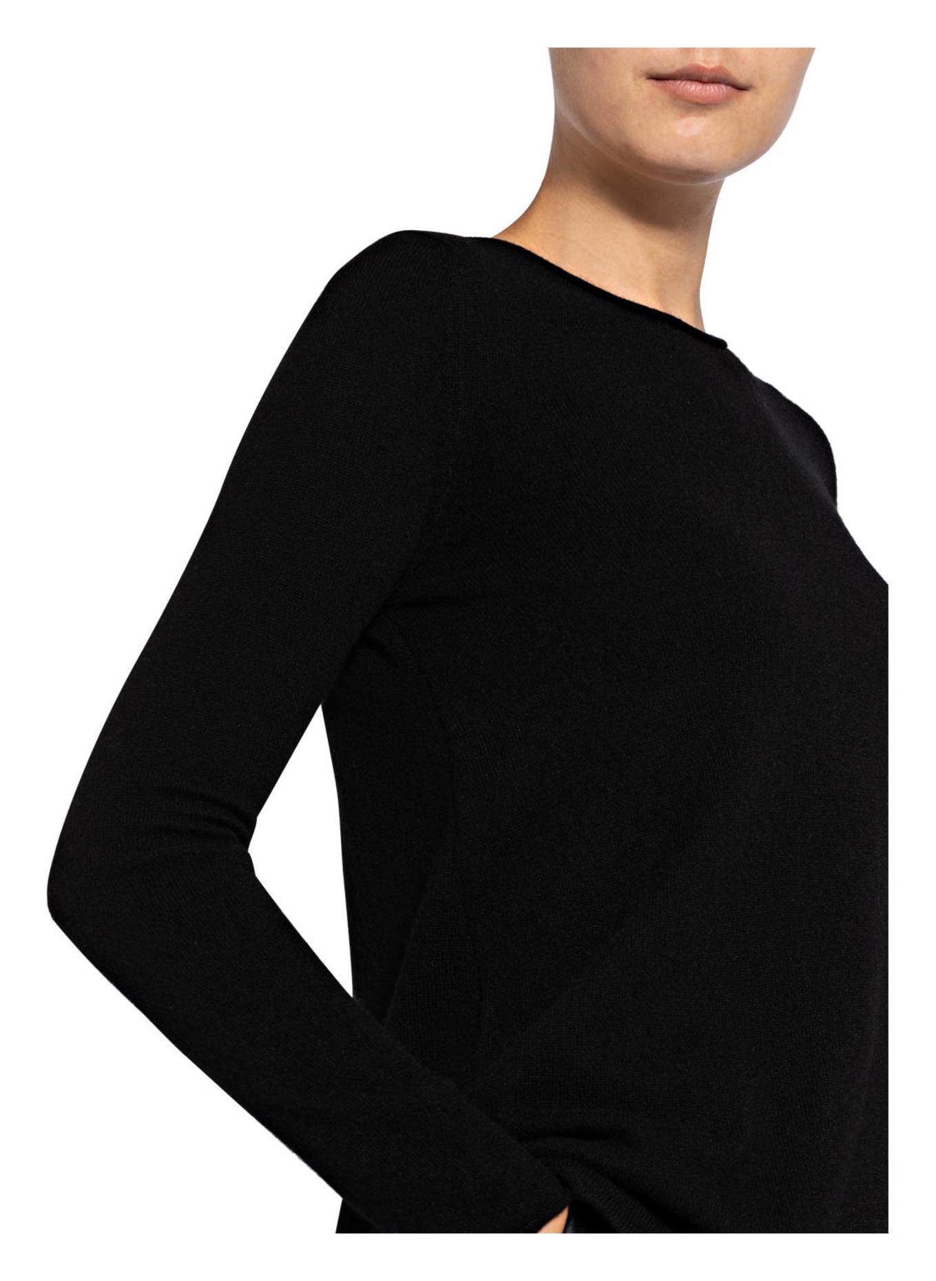 darling harbour Cashmere Sweater: BLACK