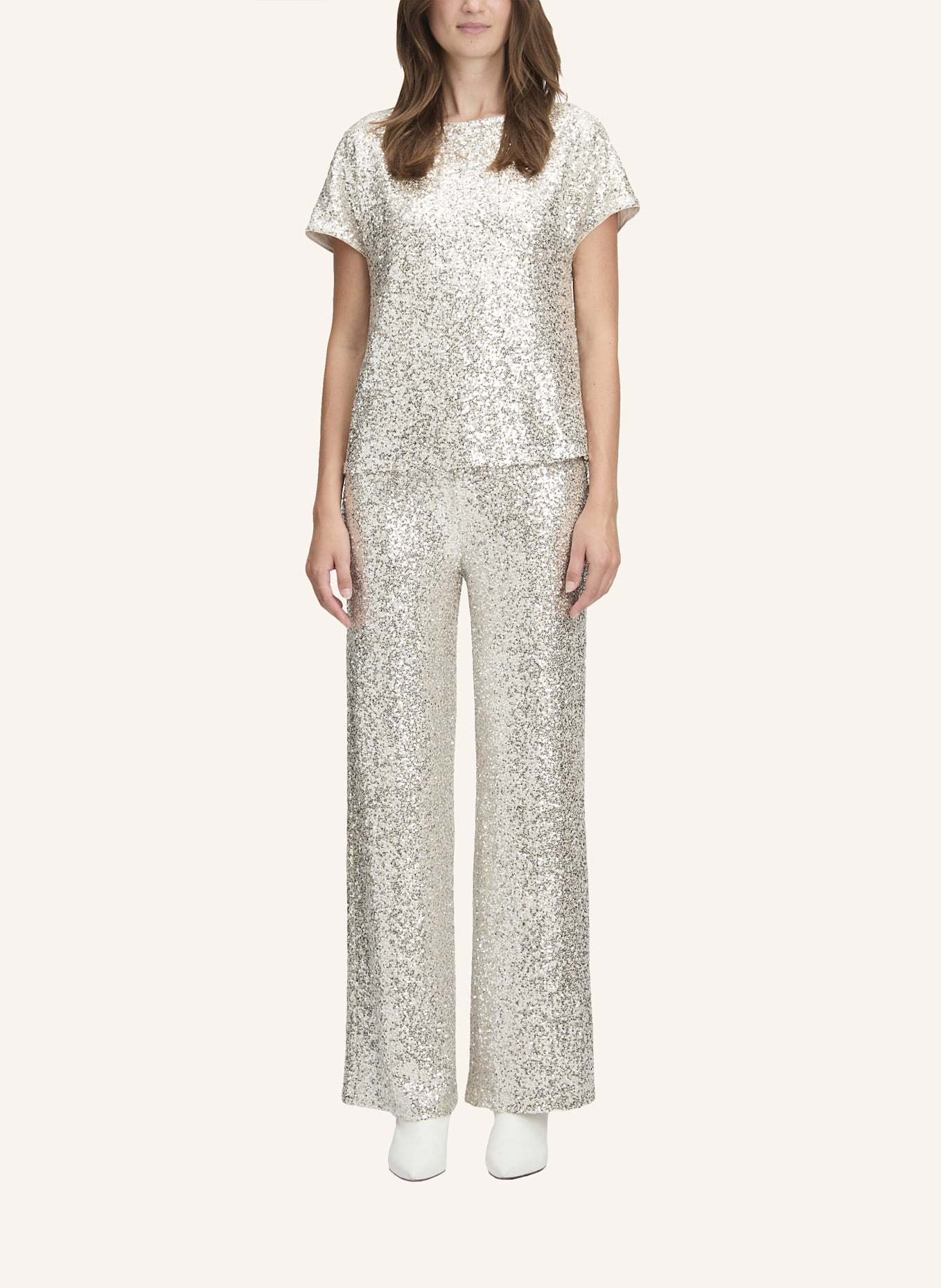 BETTY&CO Blusenshirt mit Pailletten: CREME/ SILBER