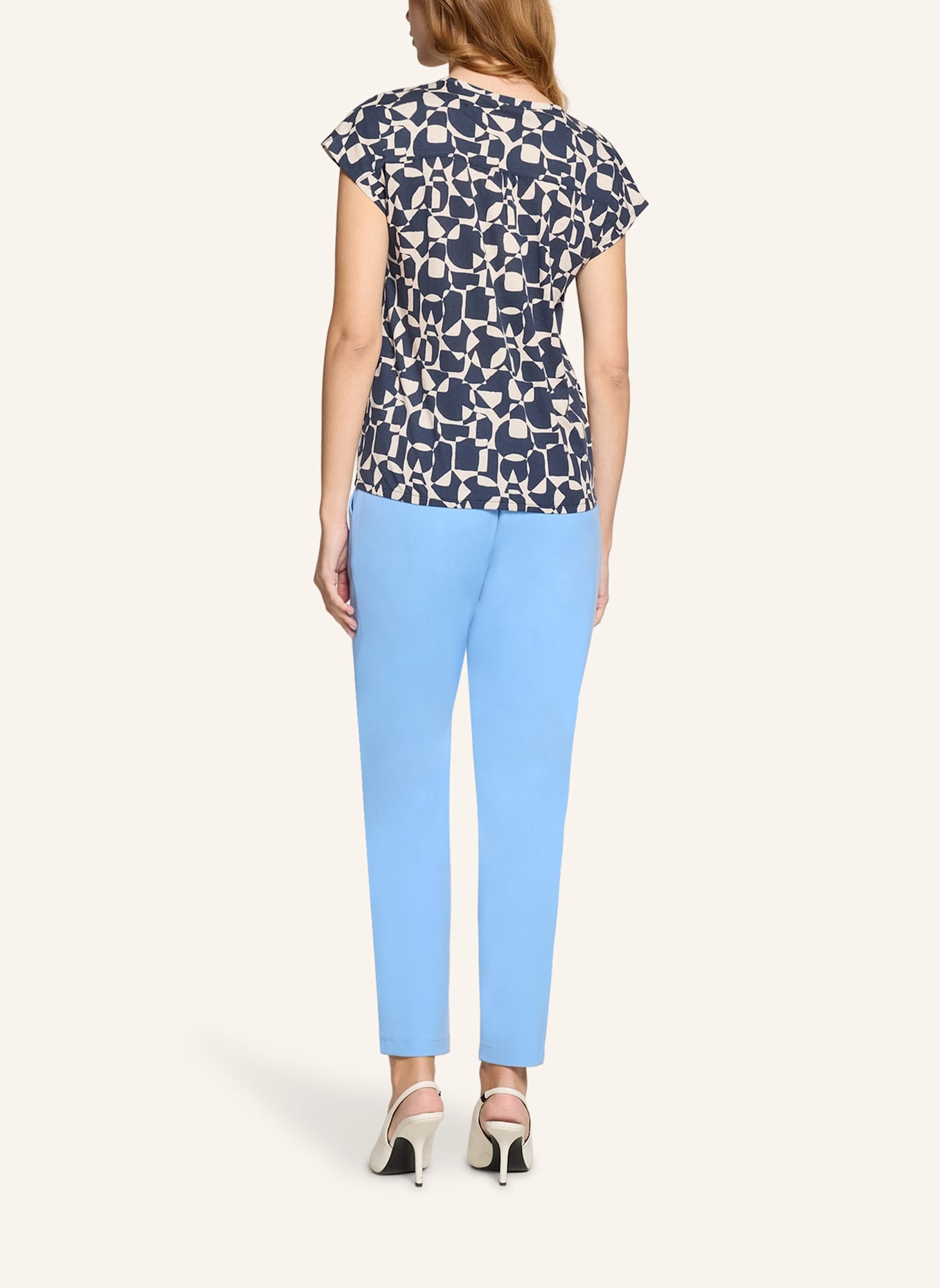 BETTY&CO Blusenshirt mit Gummizug: DUNKELBLAU