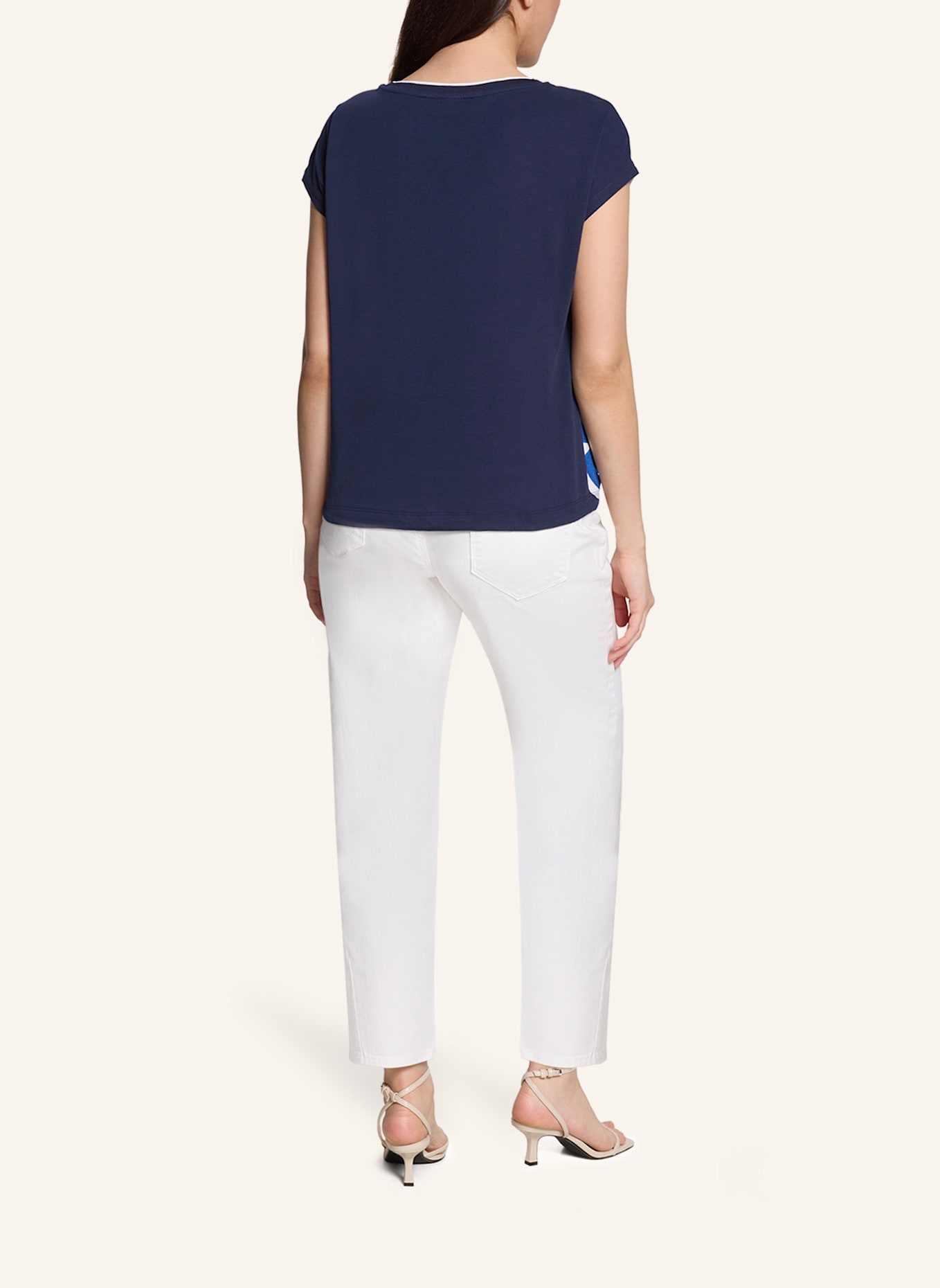 BETTY&CO Patchwork-Shirt mit Print: WEISS/ BLAU