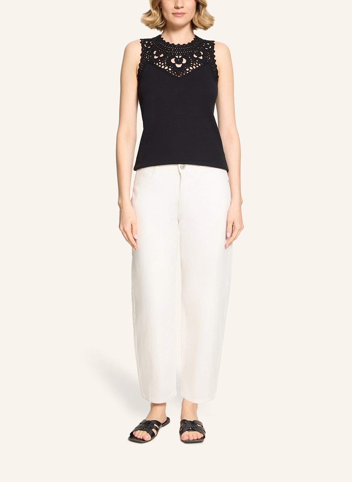 BETTY&CO Patchwork-Shirt ohne Arm: SCHWARZ
