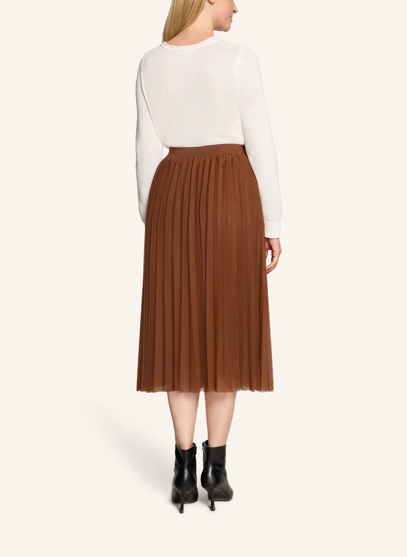 BETTY&CO Plisseerock aus Mesh: BRAUN