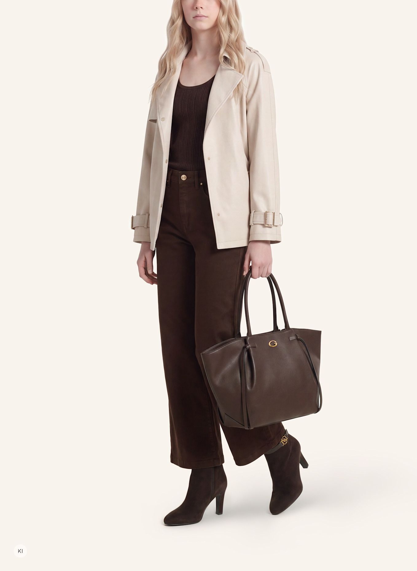 GUESS Shopper: BRAUN