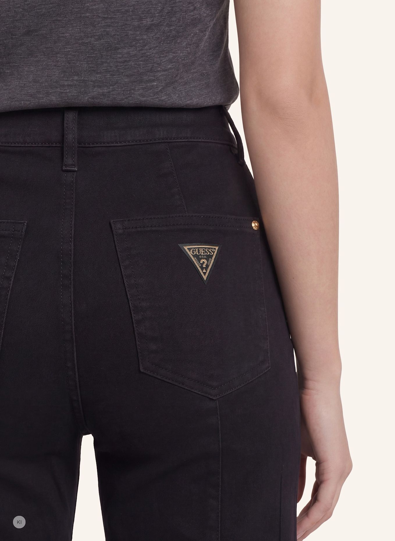 GUESS Wide Leg: SCHWARZ