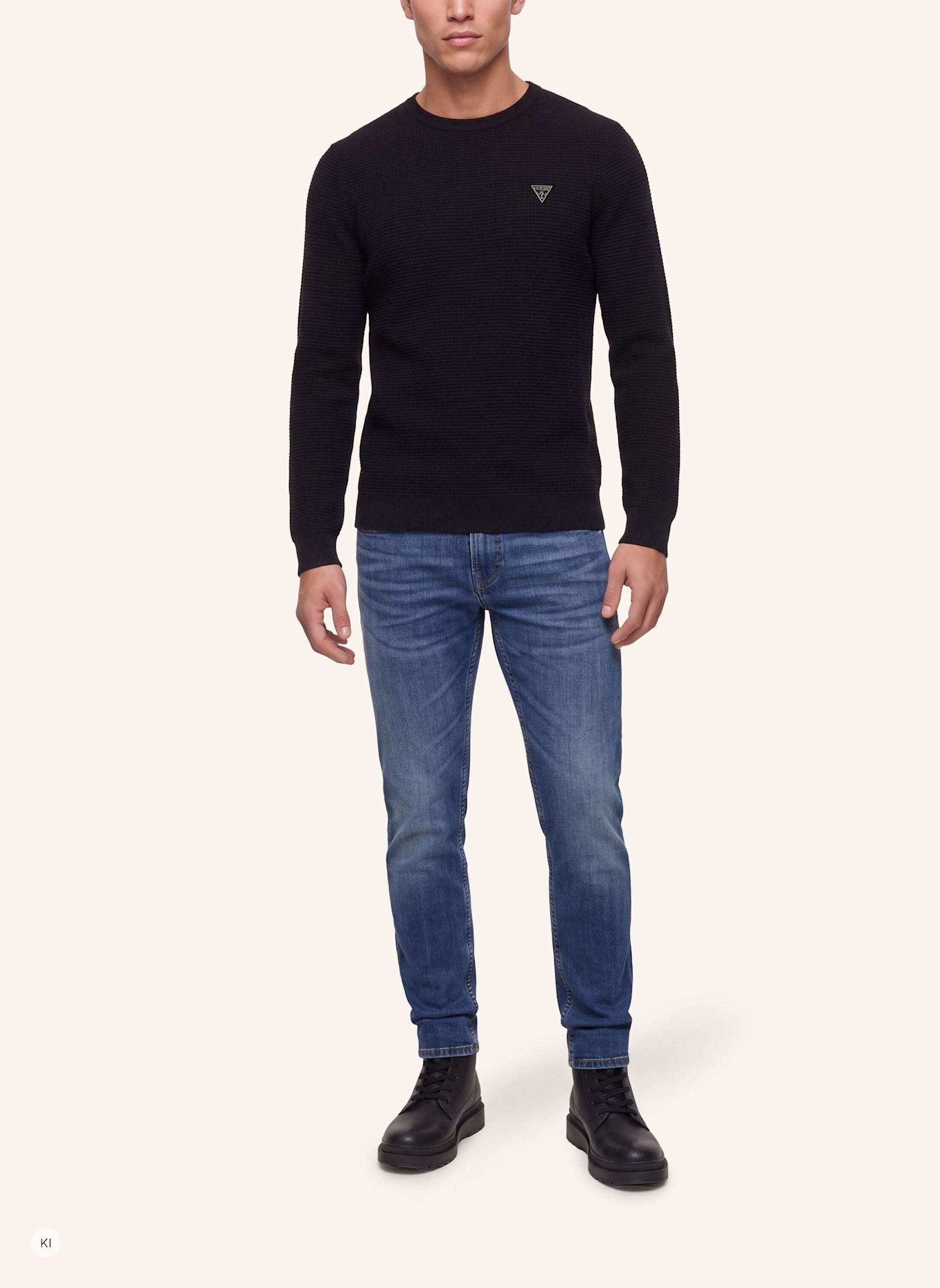 GUESS Pullover: SCHWARZ
