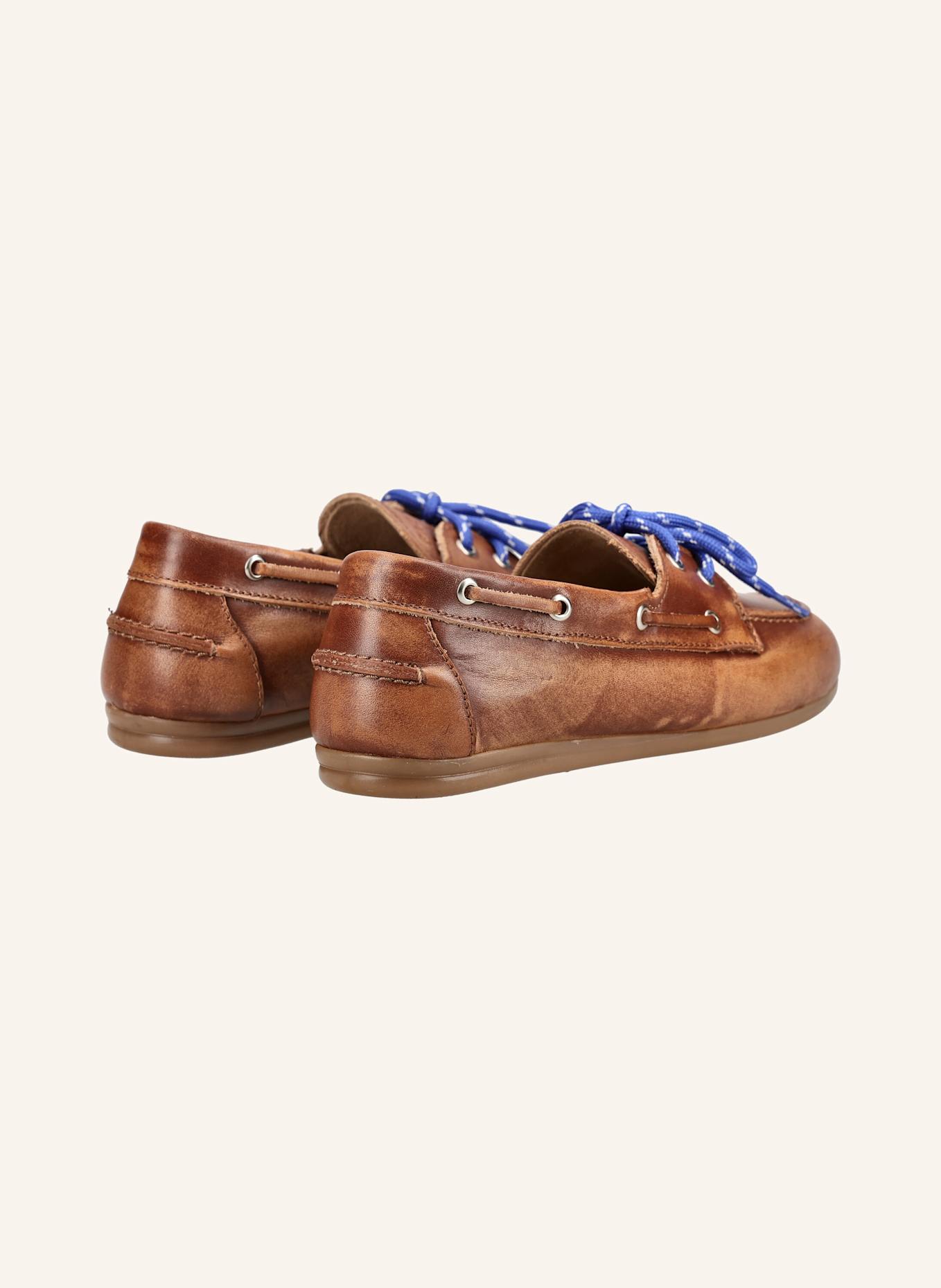 PAVEMENT Halbschuhe: BRAUN