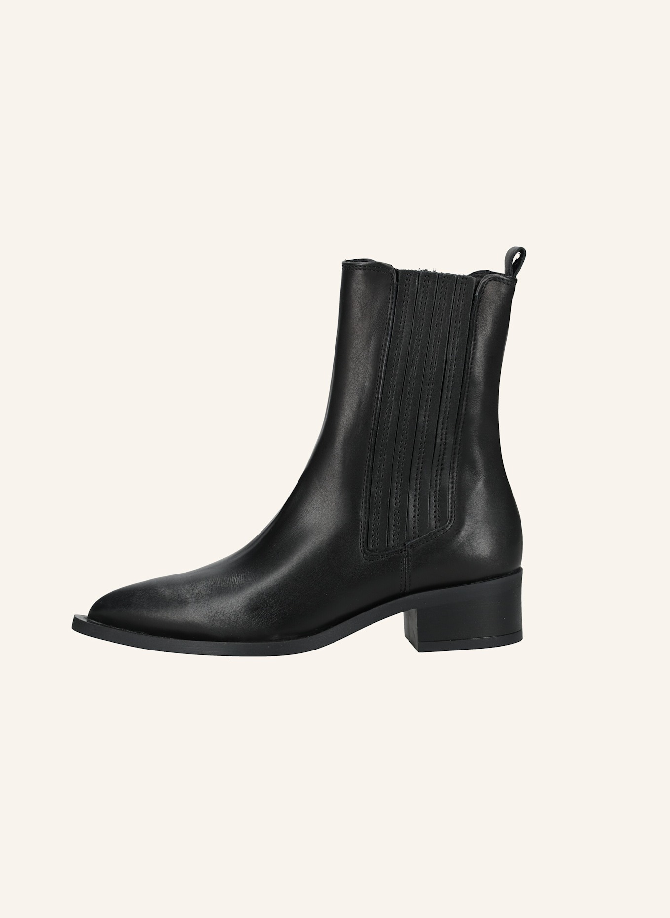 PAVEMENT Stiefelette SHANI 1: SCHWARZ