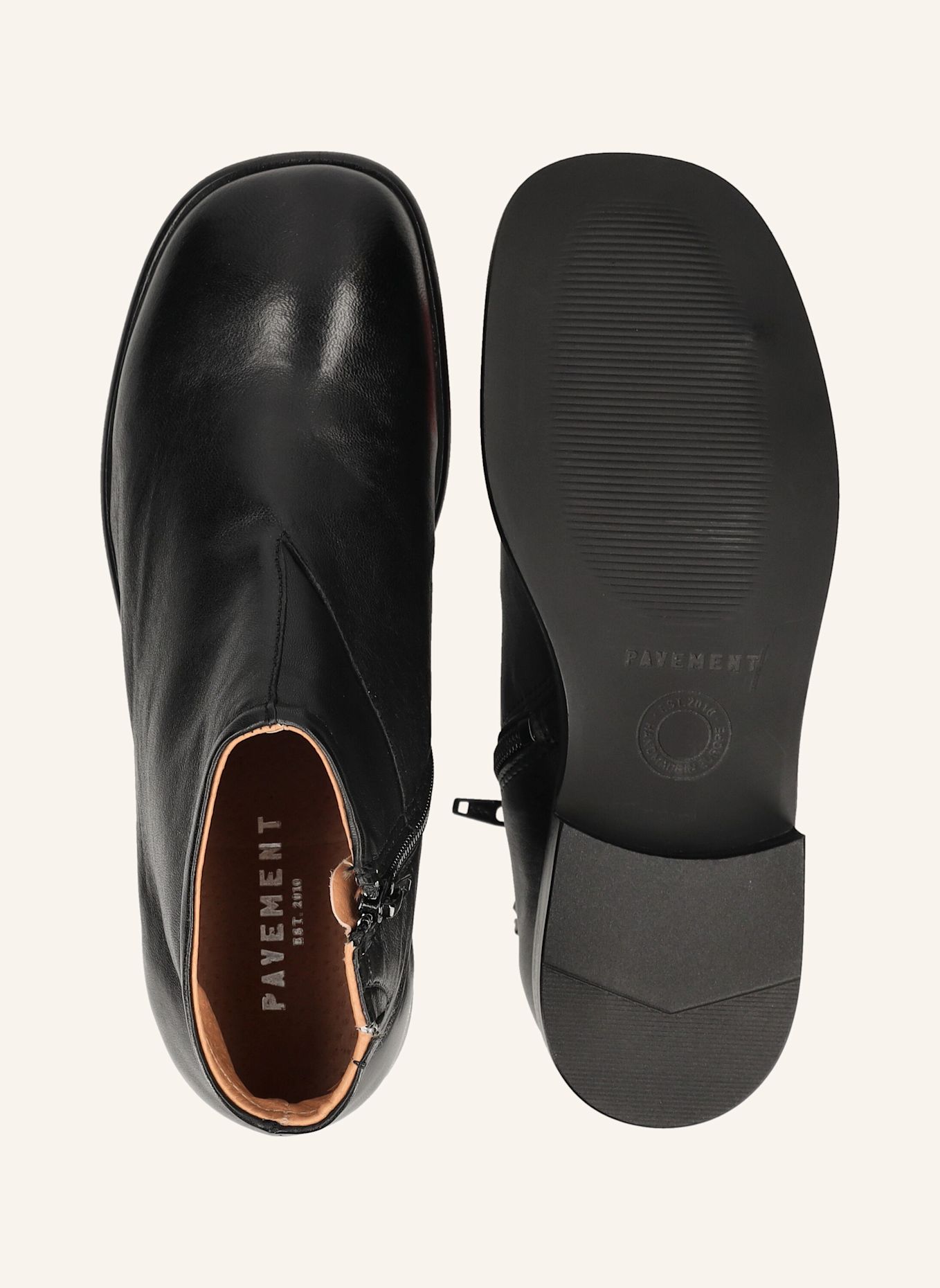 PAVEMENT LISSA Ankle boots: BLACK