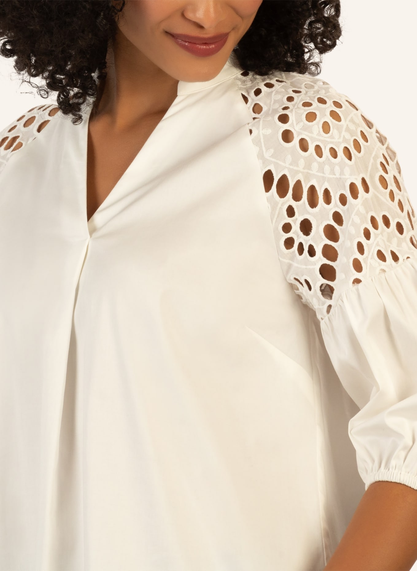 mint & mia Bluse mit Lochspitze: CREME