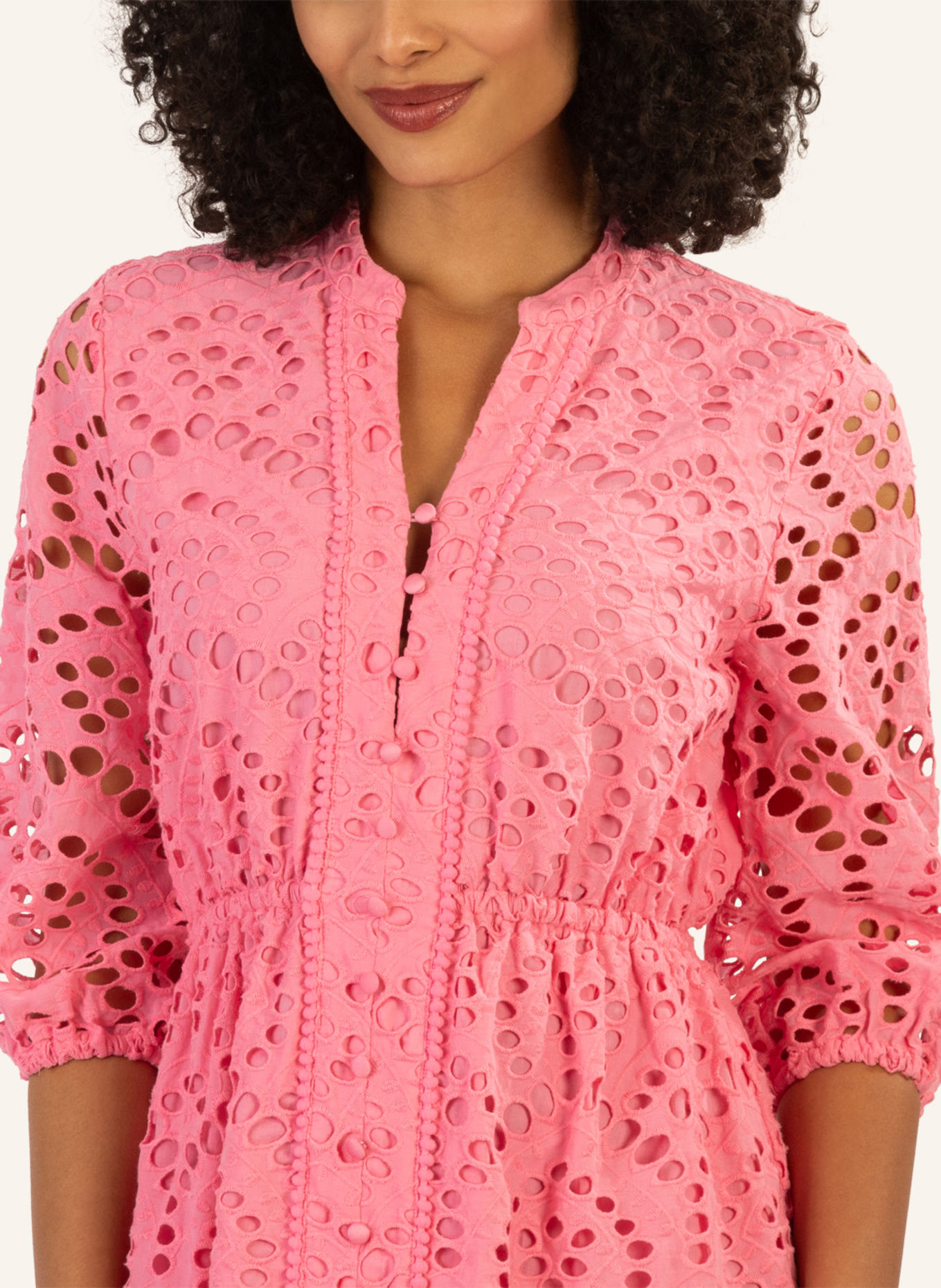 mint & mia Kleid mit Lochspitze: ROSA