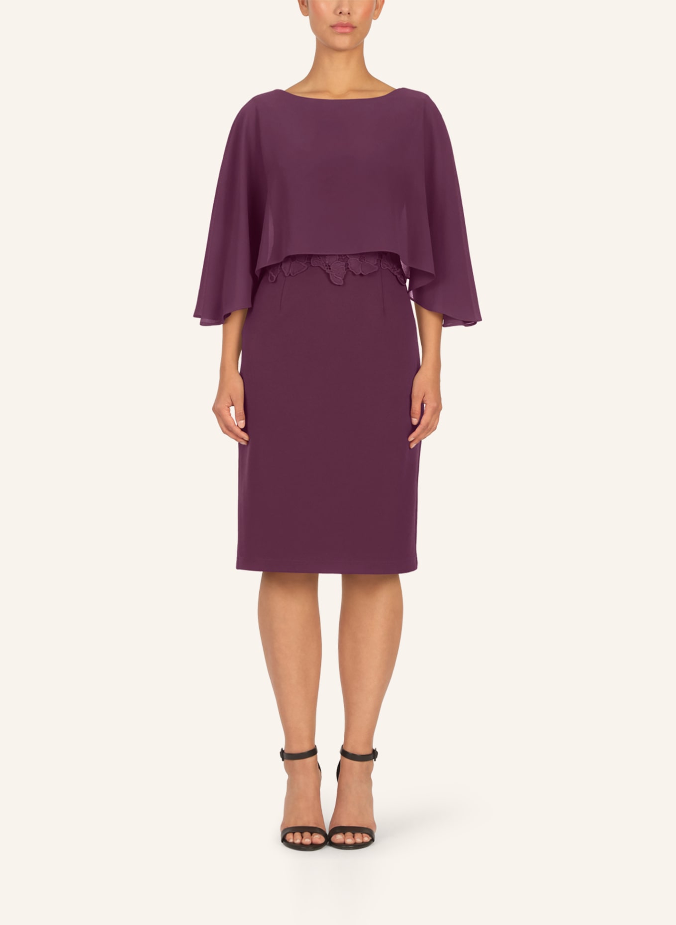 APART Kleid mit Chiffoncape: DUNKELLILA