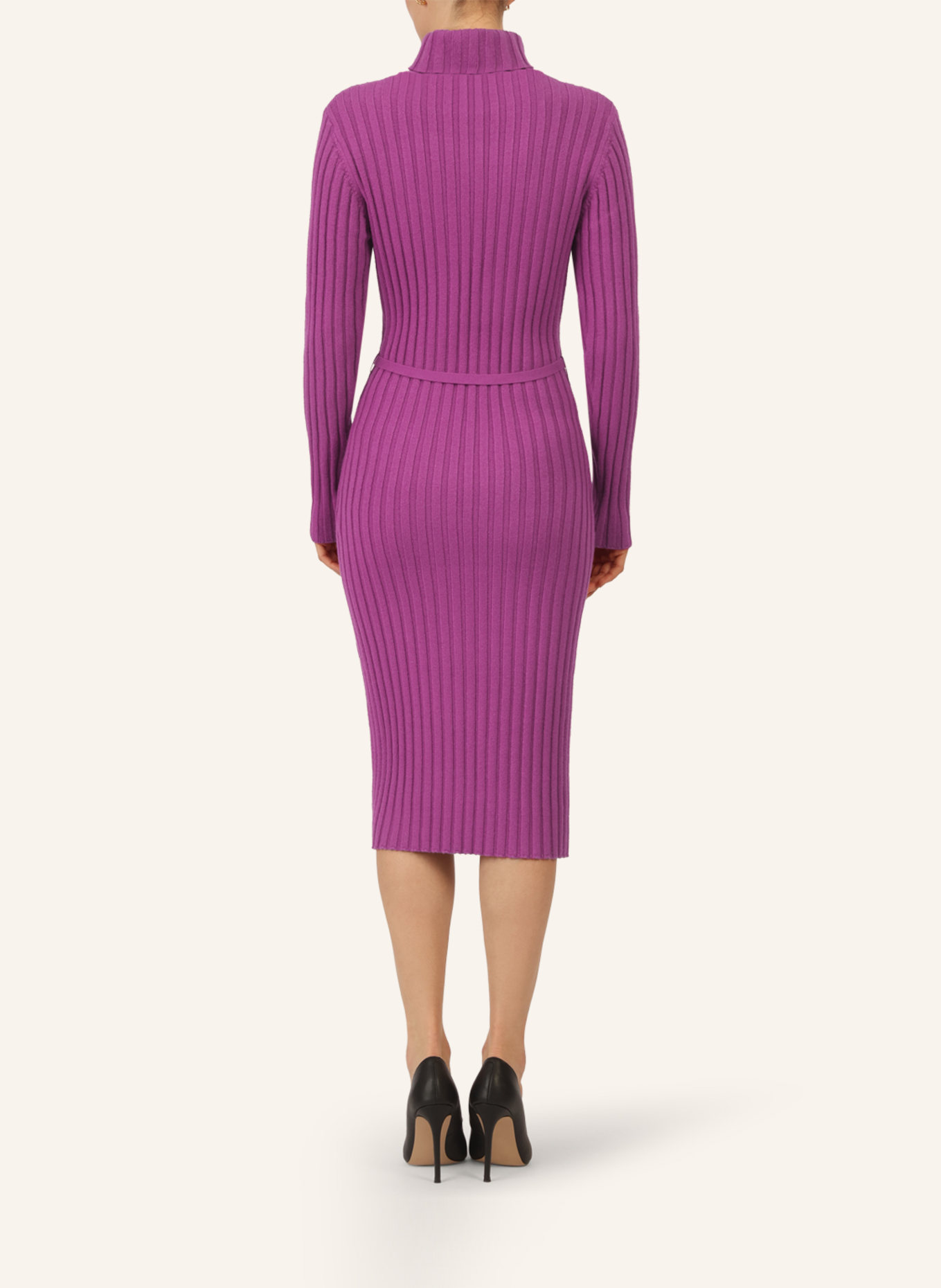 APART Midistrickkleid: LILA