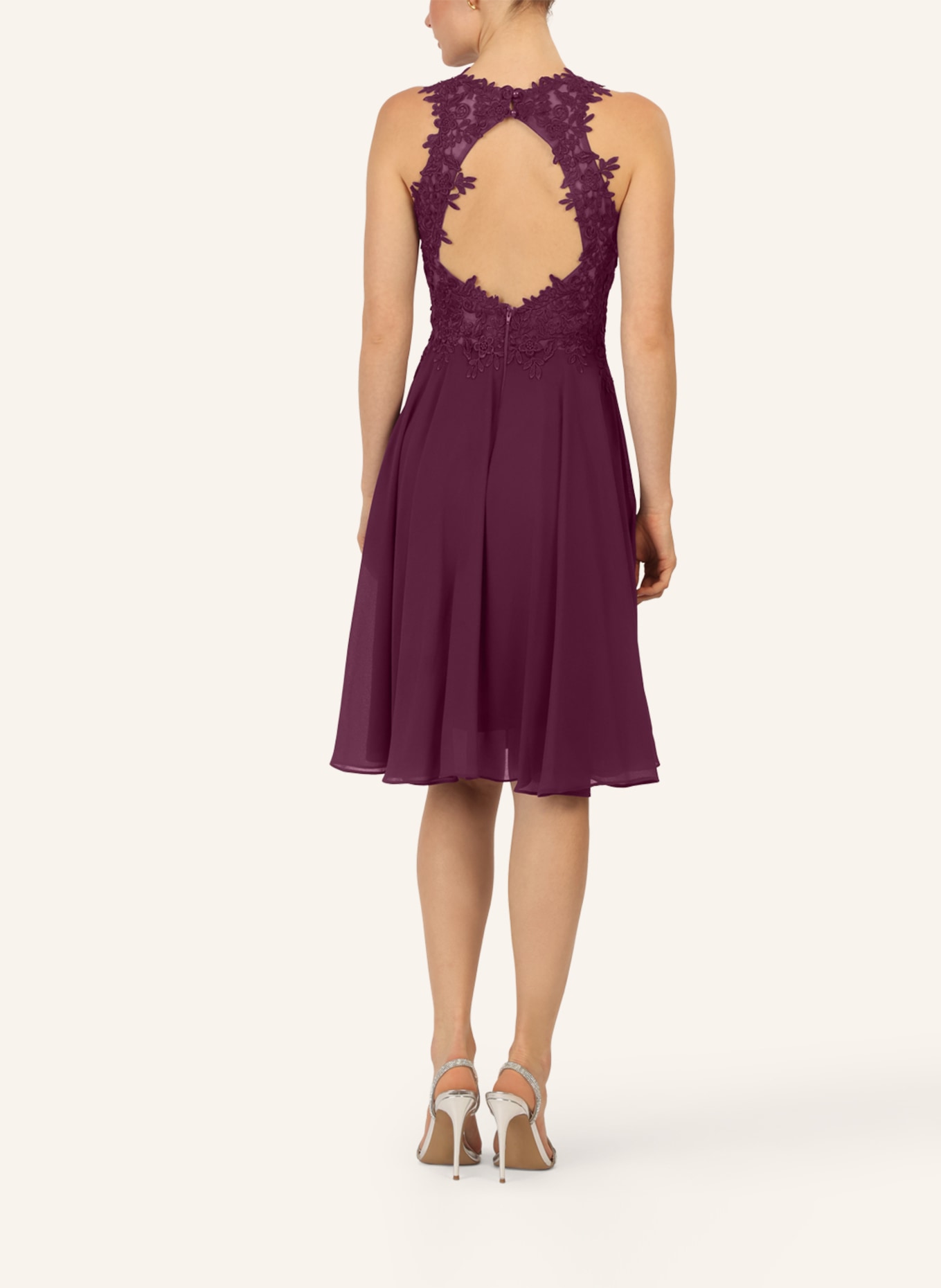 APART Cocktailkleid: DUNKELLILA