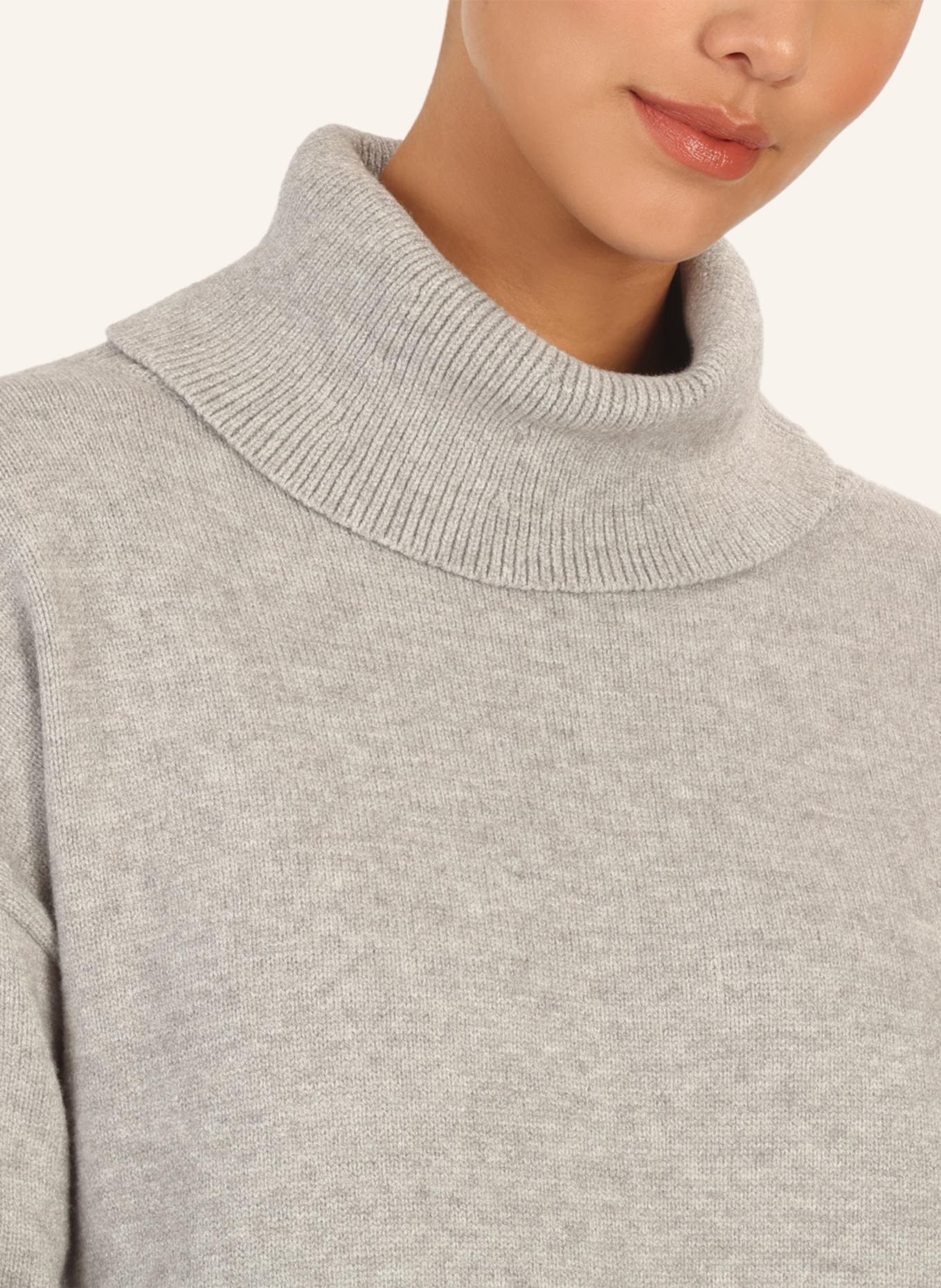 APART Overside Strickkleid: GRAU