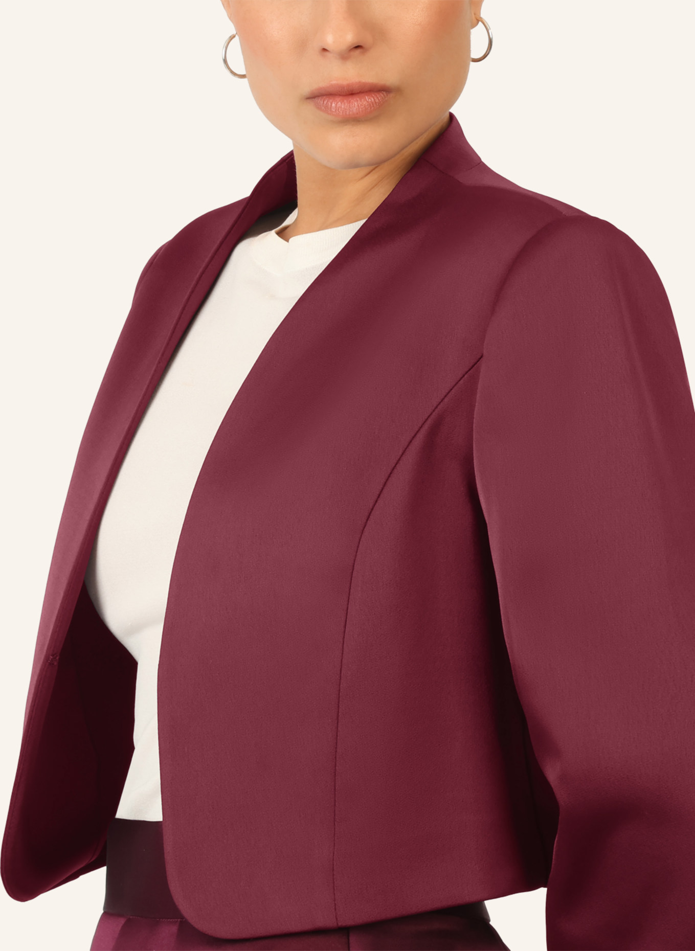 APART Satinbolero: ROT