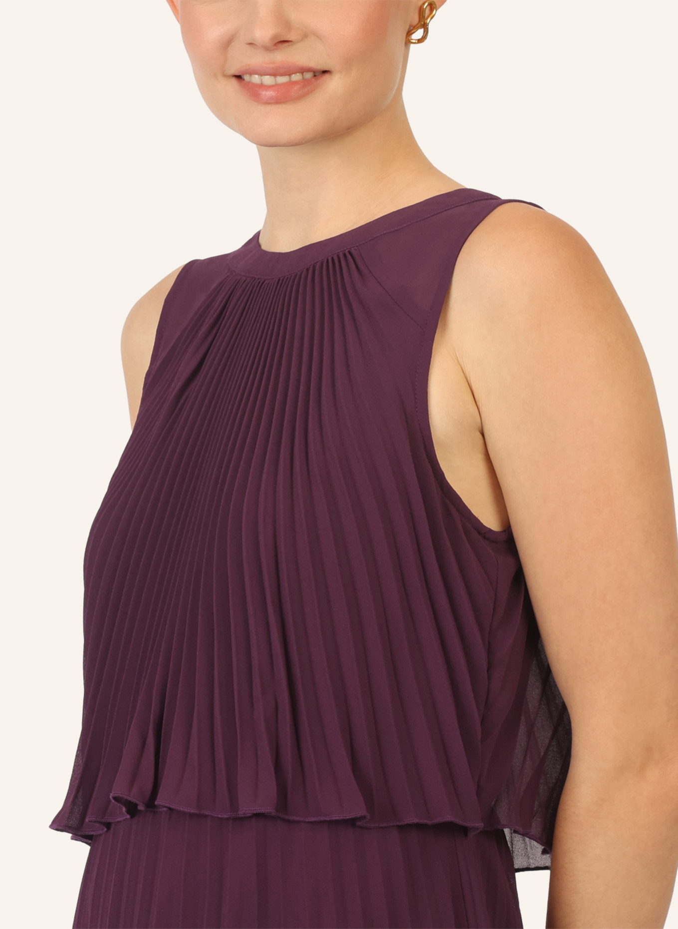 APART Abendkleid mit Plissees: DUNKELLILA