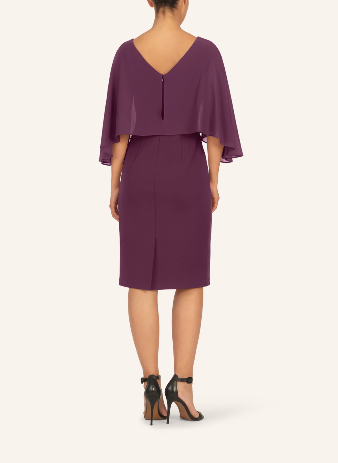 APART Kleid mit Chiffoncape: DUNKELLILA