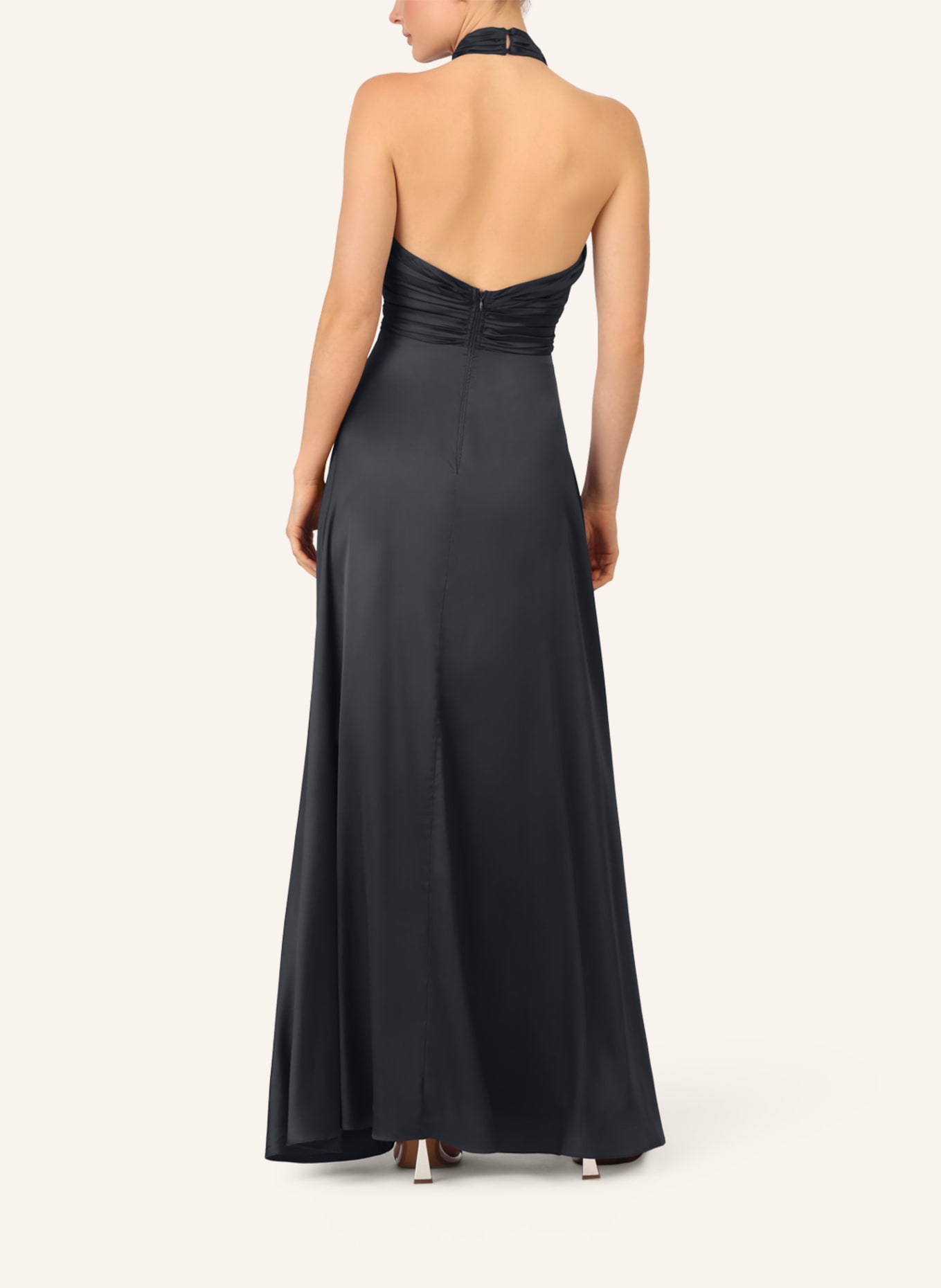 APART Abendkleid mit Cut-out: SCHWARZ