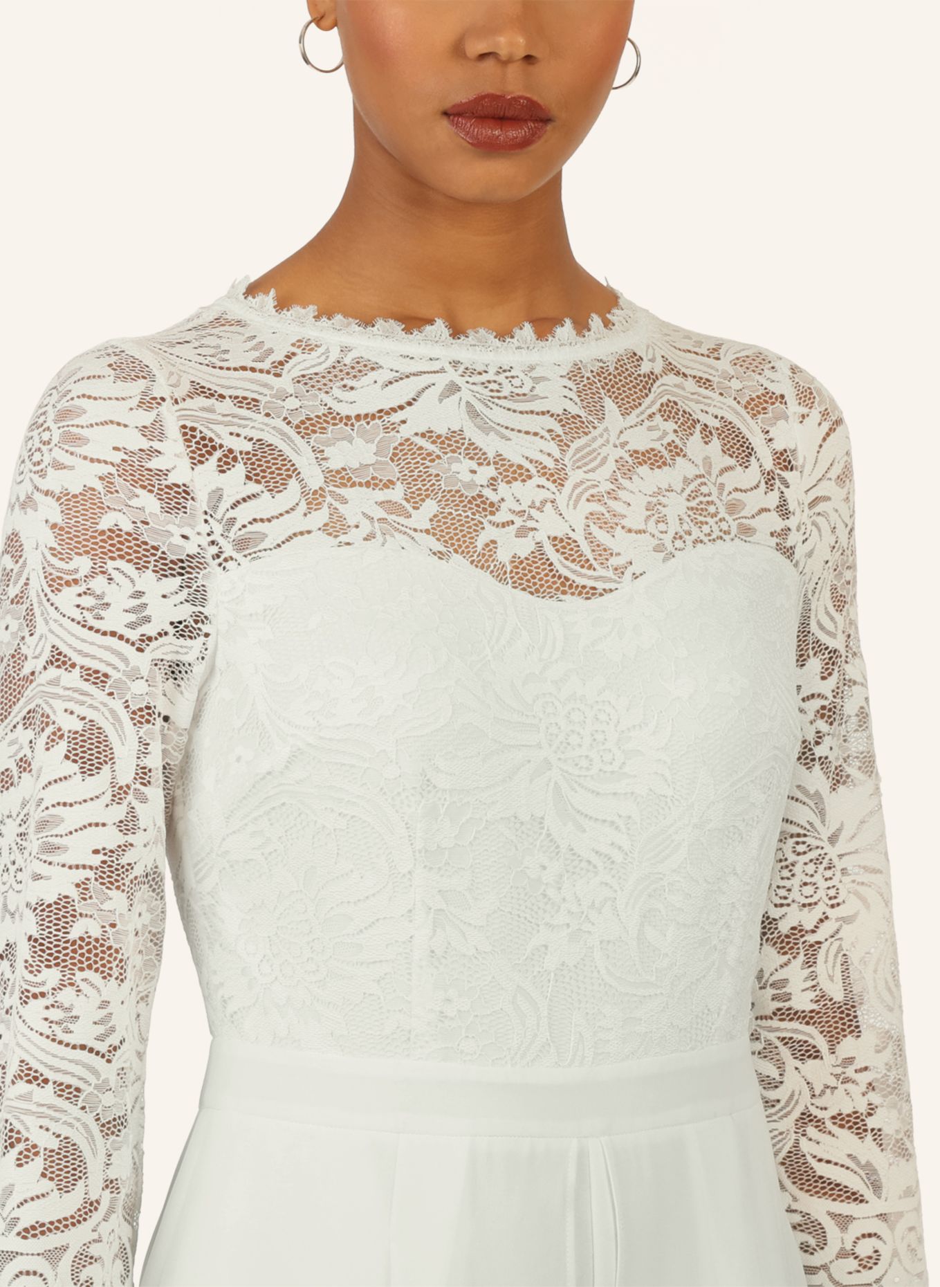 APART Abendoverall: CREME