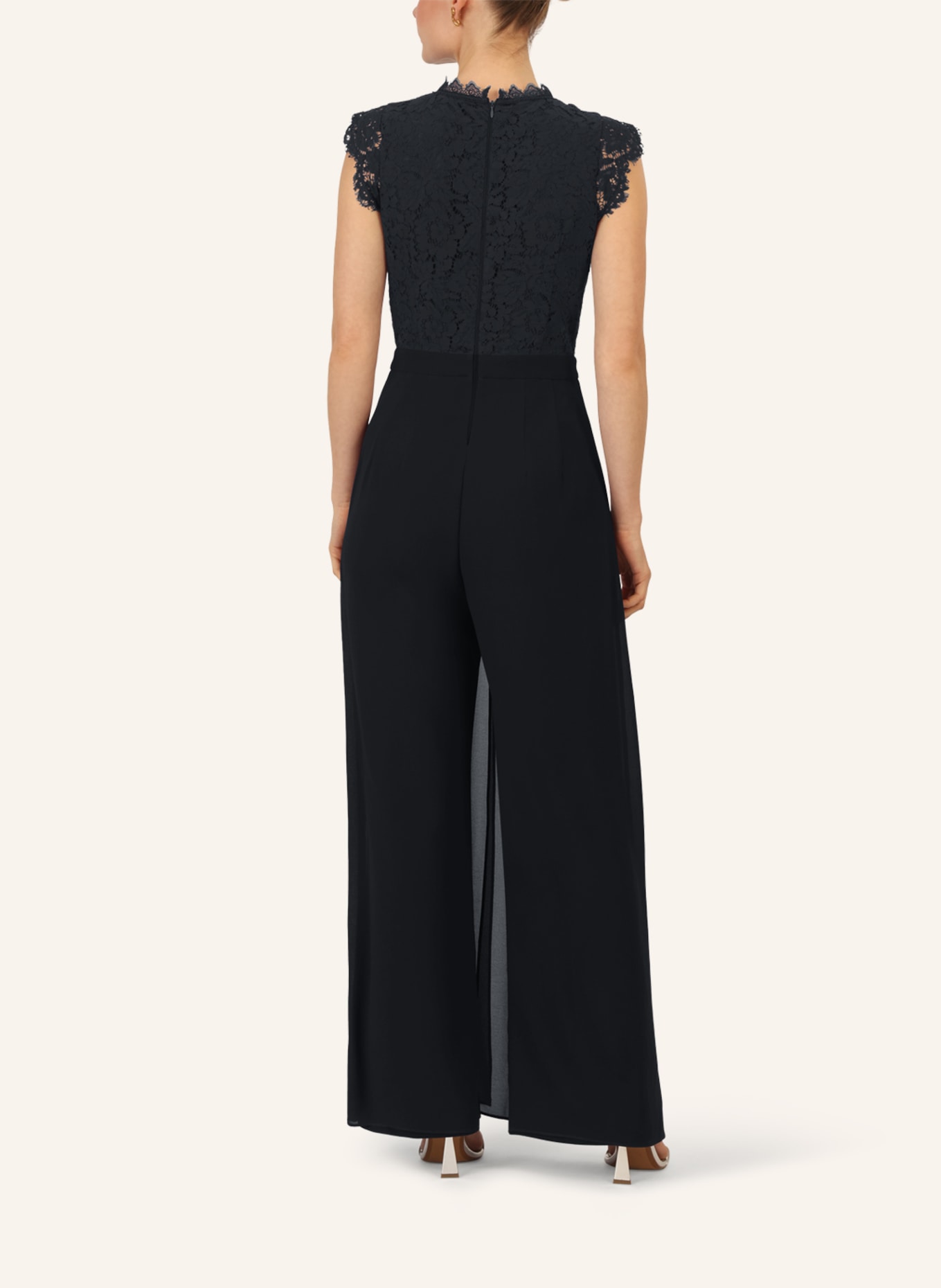 APART Jumpsuit mit Spitze: SCHWARZ