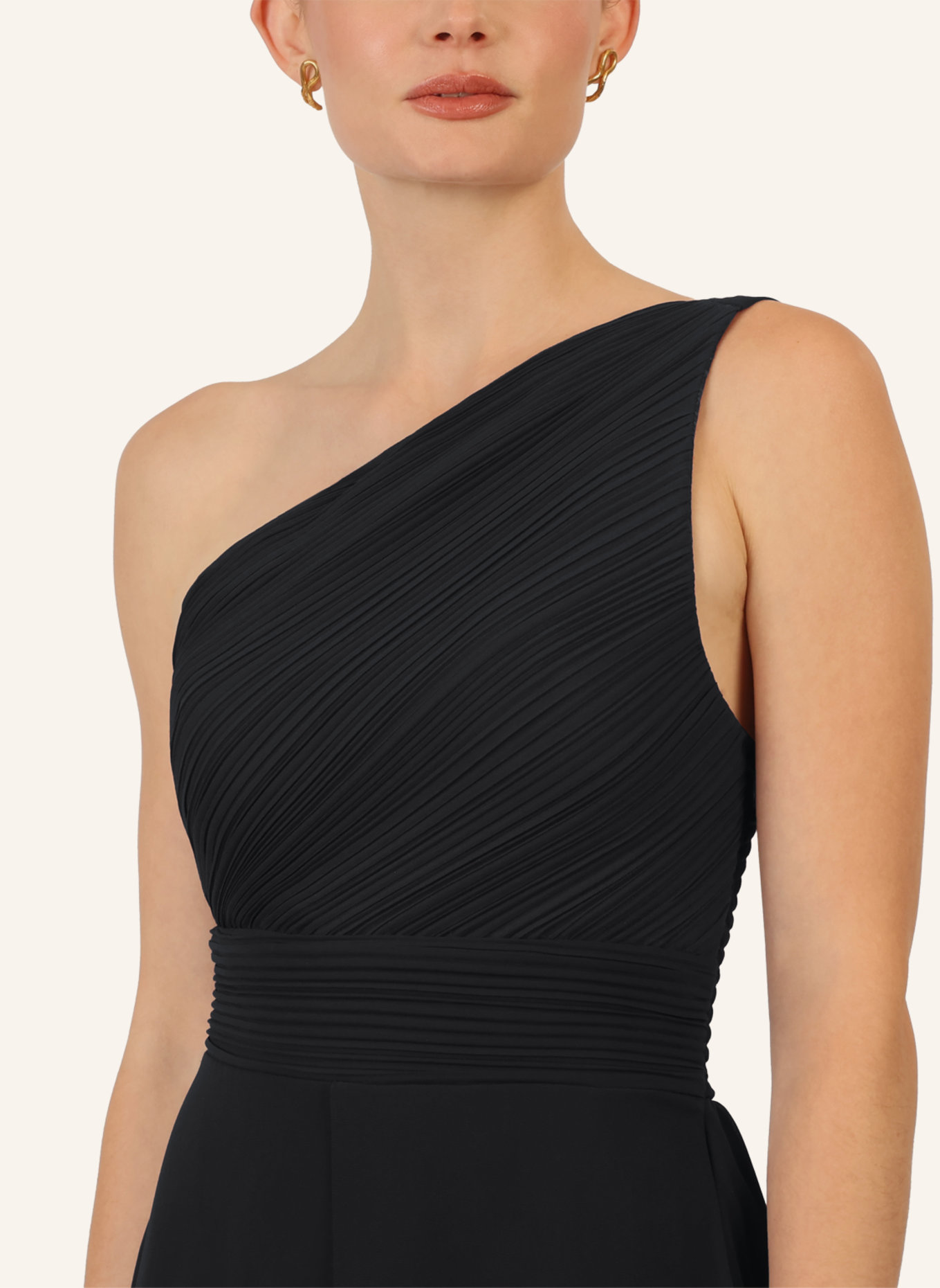 APART Abendkleid mit Plissees: SCHWARZ