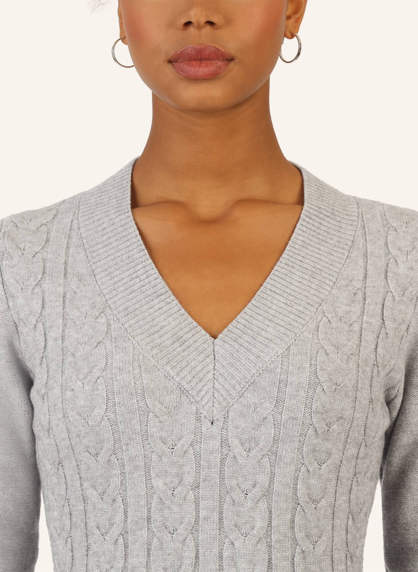 APART Strickkleid: GRAU