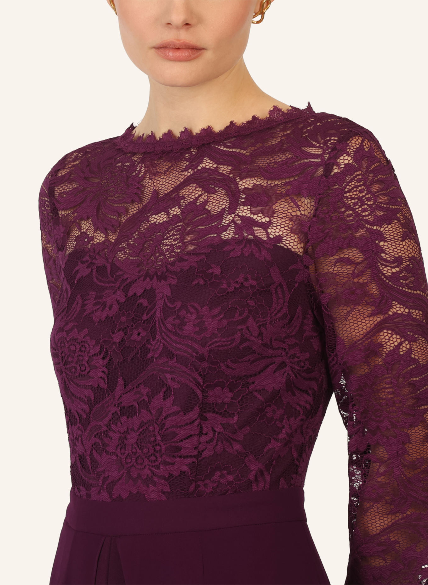 APART Abendoverall: DUNKELLILA