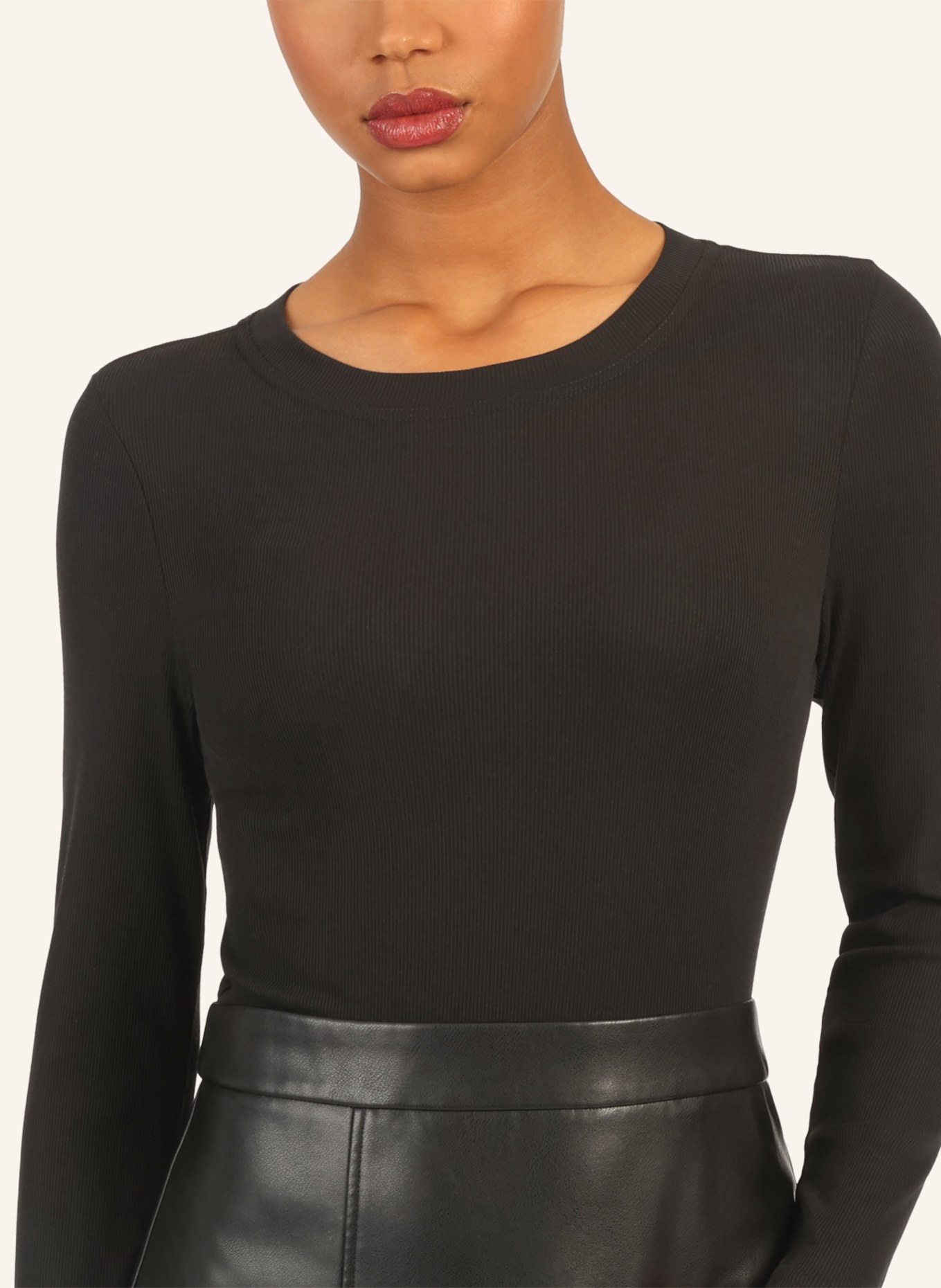 APART Midikleid: SCHWARZ