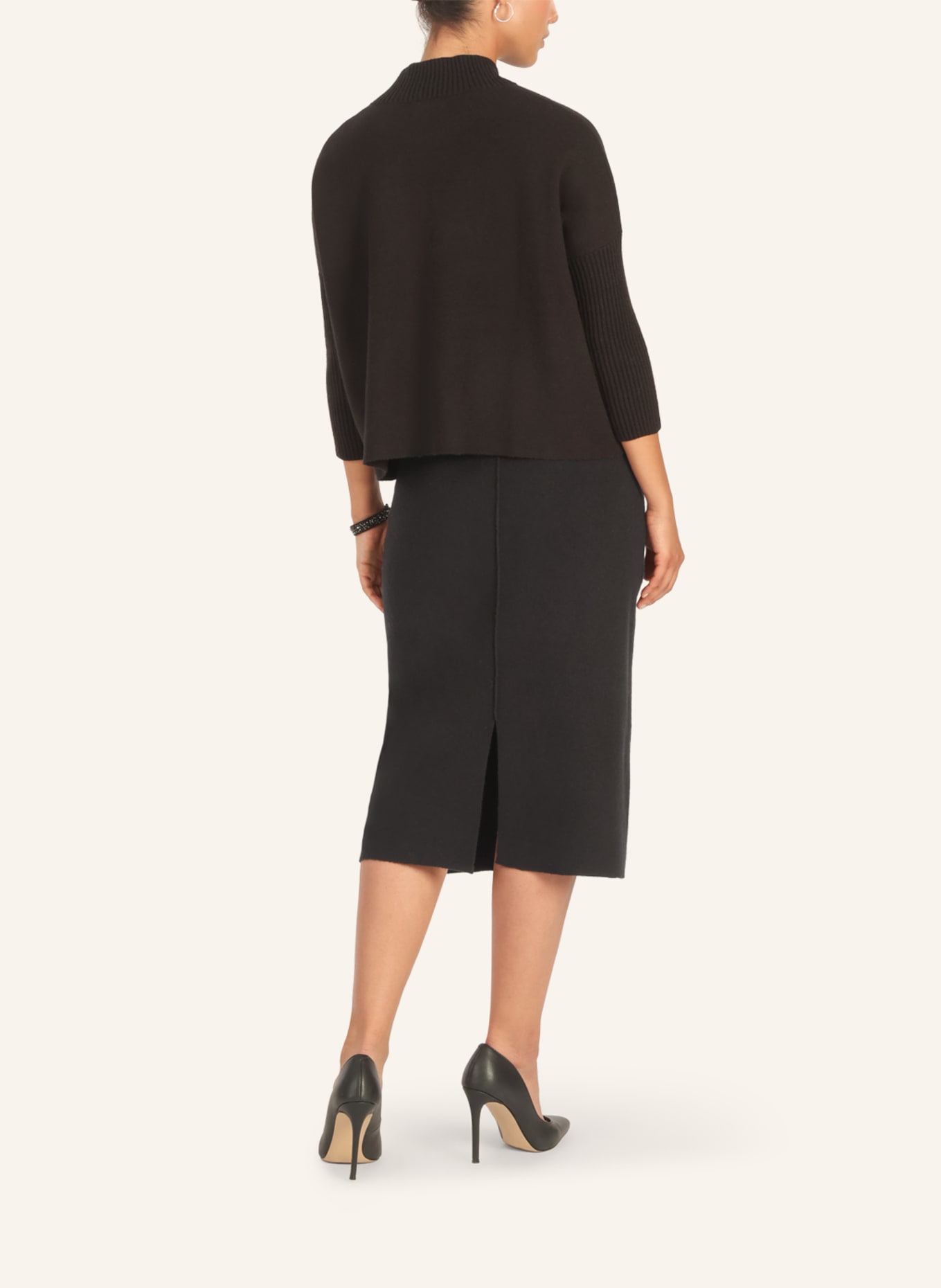 APART Strickrock: SCHWARZ