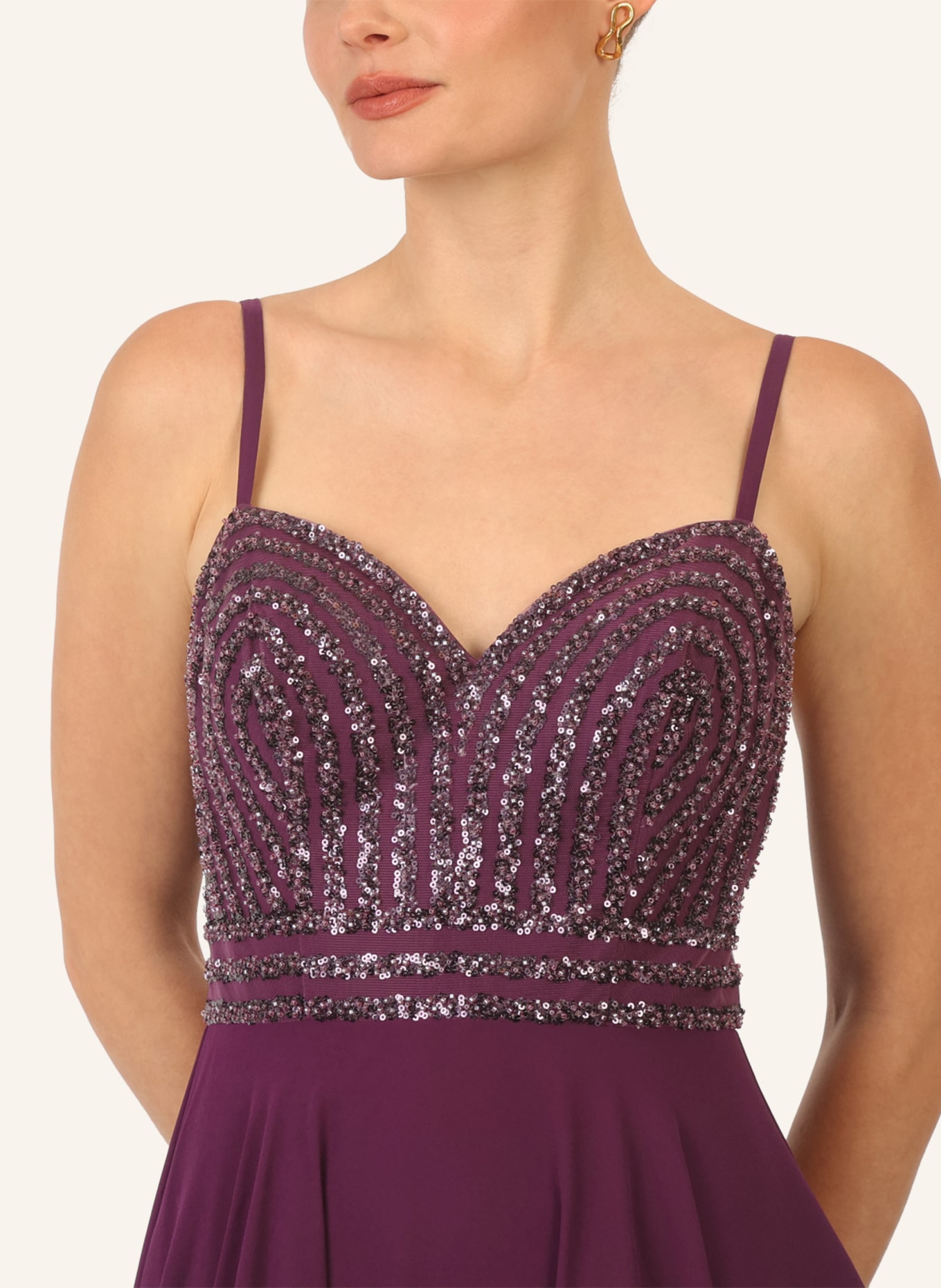 APART Abendkleid mit Pailletten: DUNKELLILA